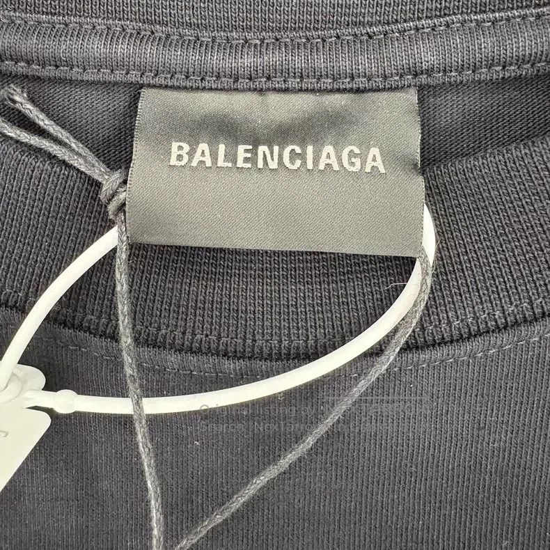 Balenciaga Balenciaga Tape遮挡 Wave Logo Round Neck Short Sleeve T-Shir Size US XS / EU 42 / 0 - 3 Thumbnail