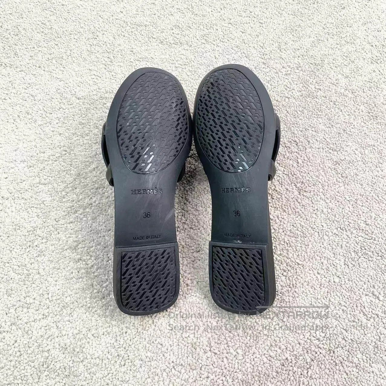 Hermes Hermes Pig nose black slippers| Size US 5.5 / IT 35.5 - 7 Thumbnail