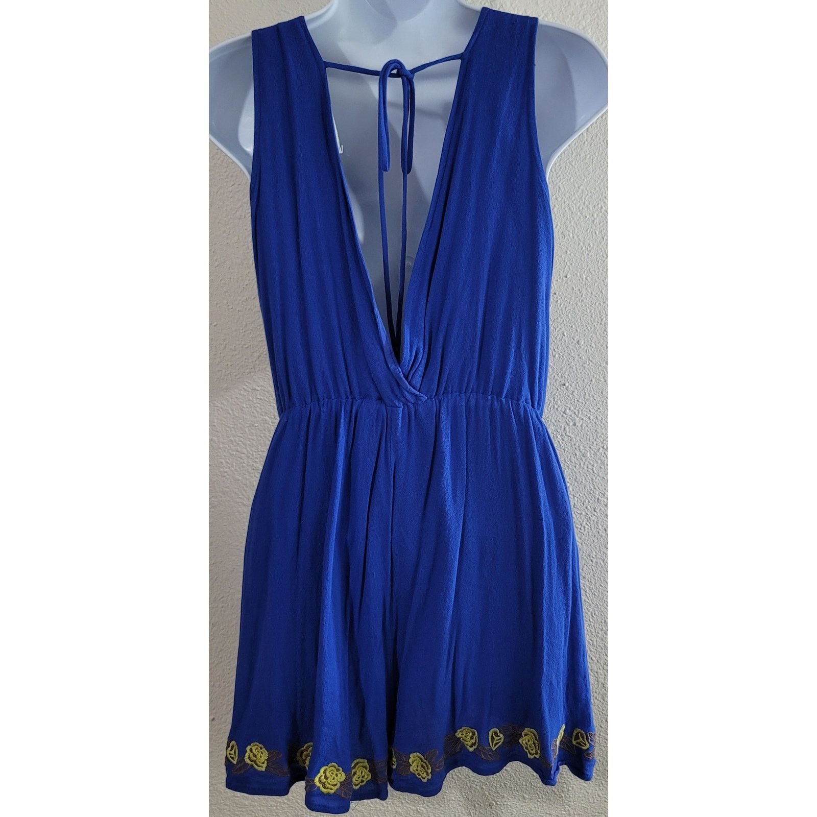 Other Illa Illa Blue Embroidered Floral Romper M Tie Back Size 32" / US 10 / IT 46 - 4 Thumbnail