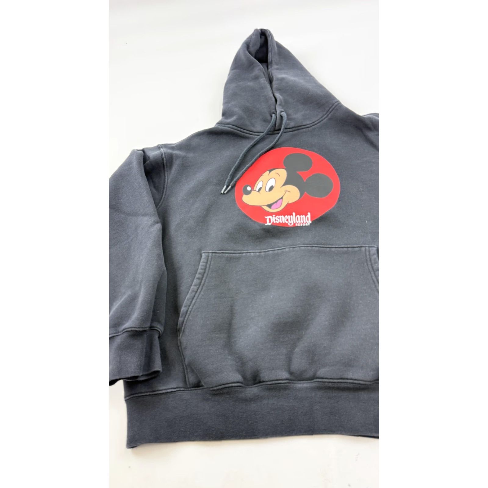 Disney Disneyland Mickey Mouse Hoodie Sweatshirt Mens Medium Black Graphic Pullover Size US M / EU 48-50 / 2 - 3 Thumbnail