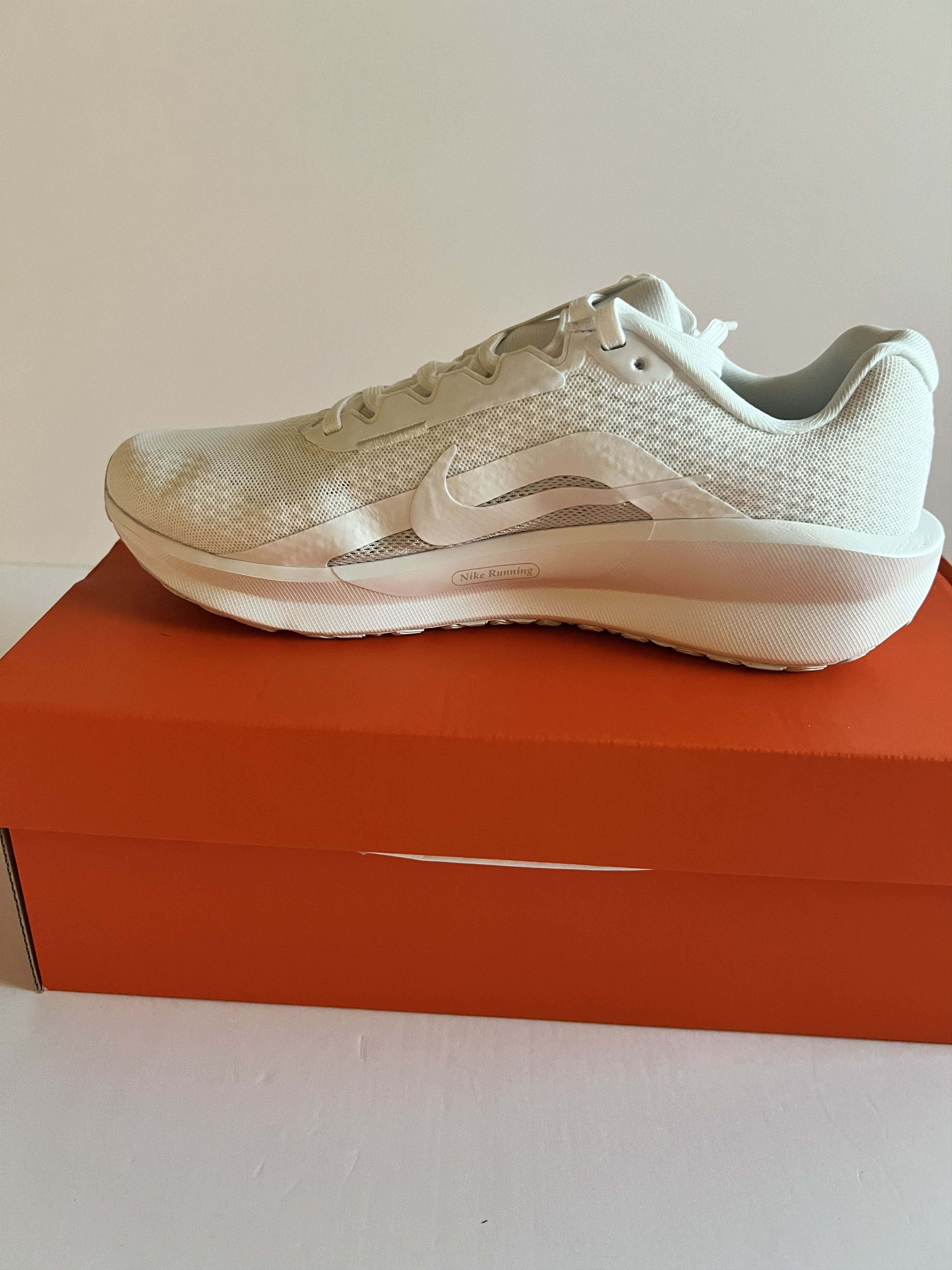 Nike Nike Downshifter 13 White/Wolf Grey – Men’s 8.5 Size US 8.5 / EU 41-42 - 5 Thumbnail