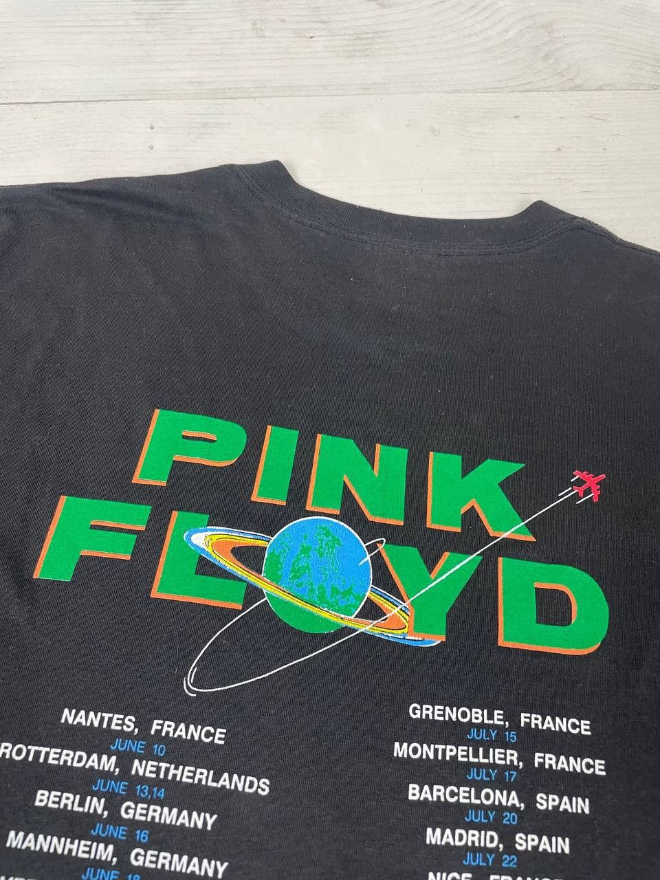 Pink Floyd Vintage Pink Floyd 1987 A Momentary Lapse of Reason Tour Tee Size US XL / EU 56 / 4 - 19 Thumbnail