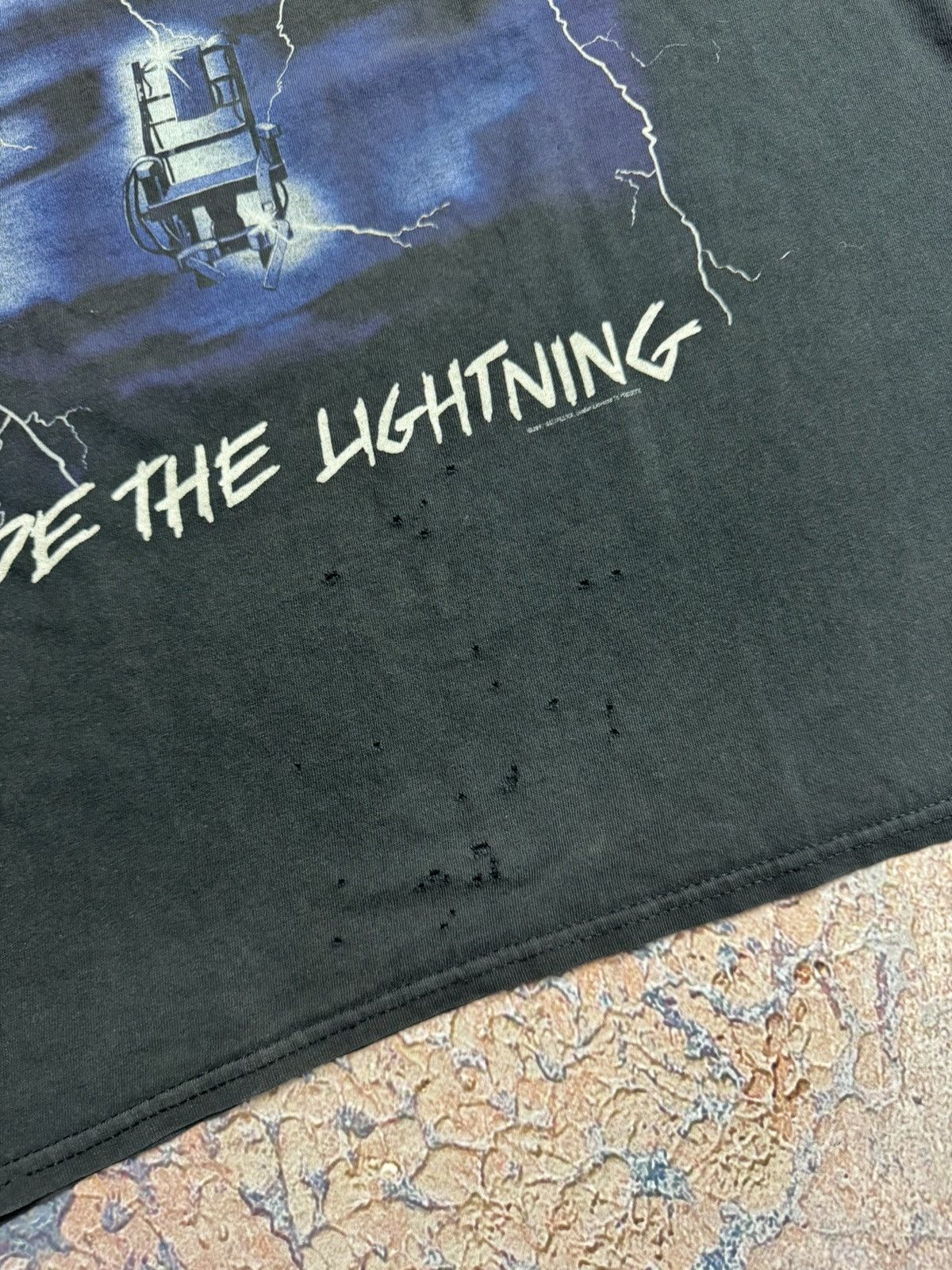 Metallica Vintage Style Metallica Ride the Lightning Band T Shirt Size US L / EU 52-54 / 3 - 5 Thumbnail