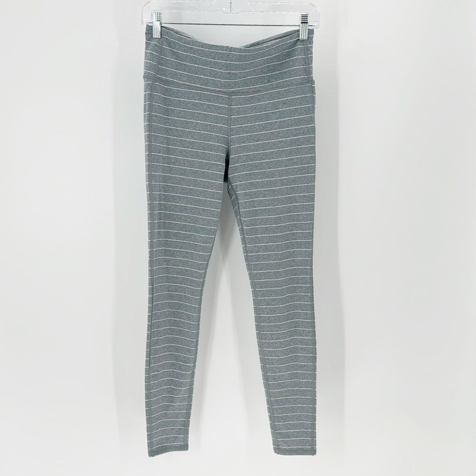 Athleta Athleta HIGH RISE HEATHER STRIPE CHATURANGA TIGHT athletic Size 30" / US 8 / IT 44 - 2 Thumbnail
