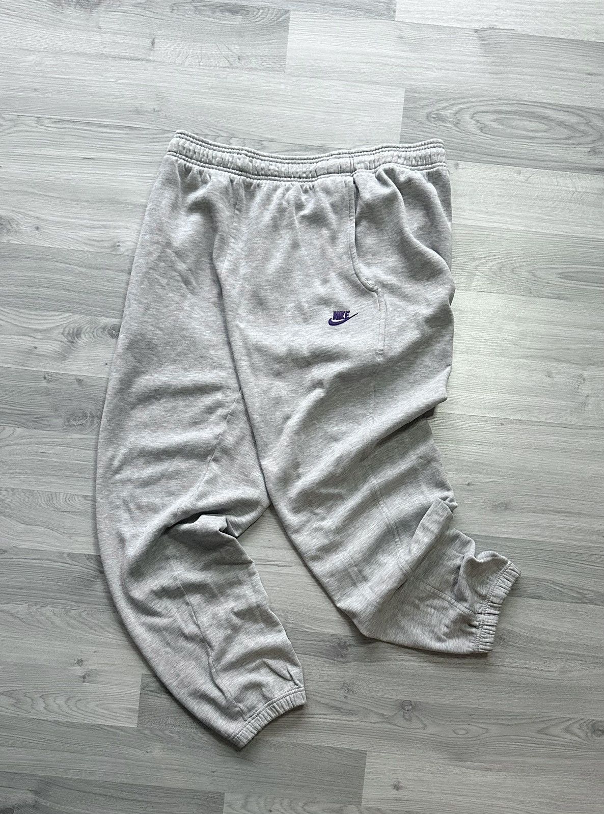 Nike Vintage track pants joggers Nike Size US 36 / EU 52 - 1 Thumbnail