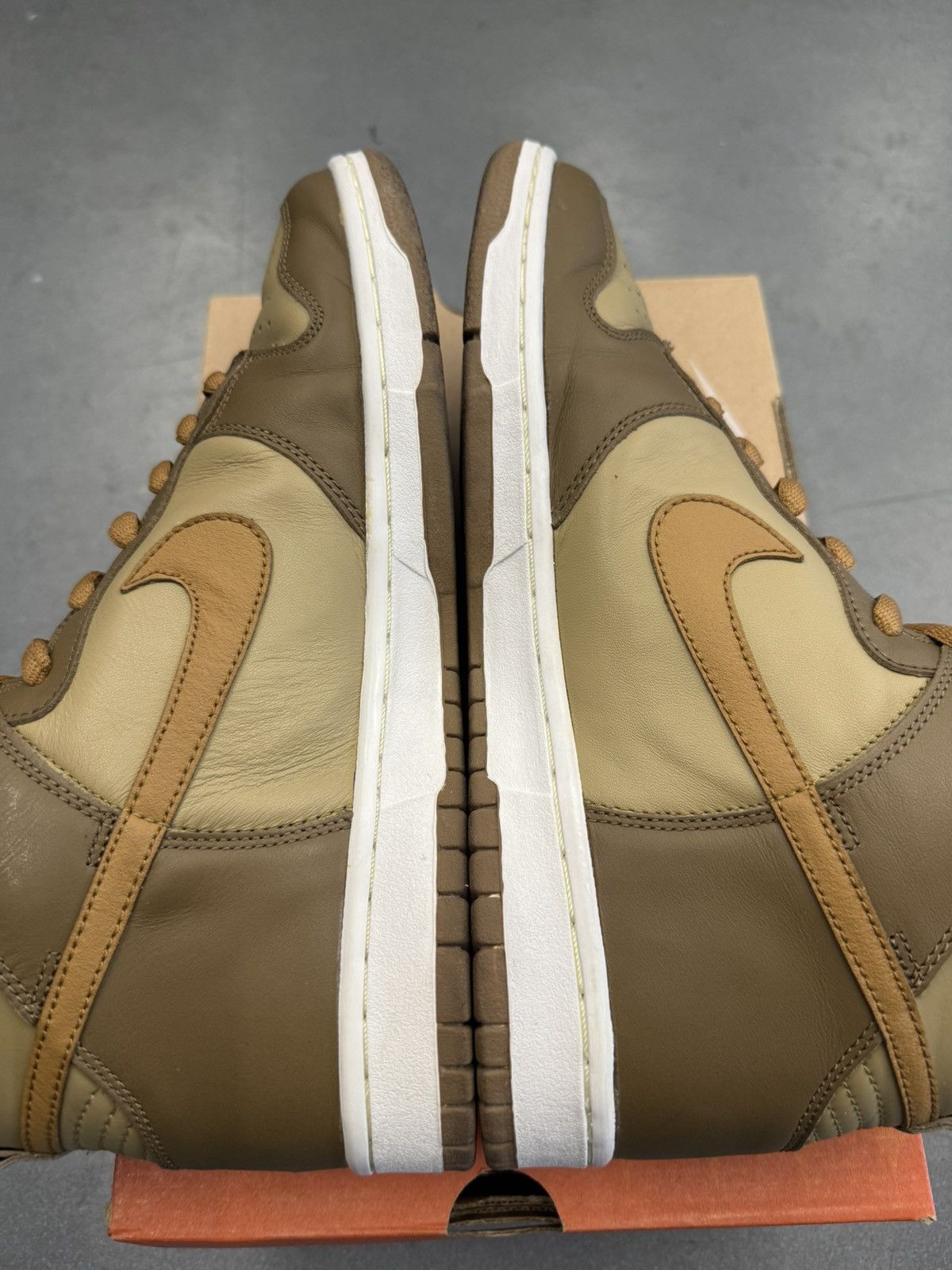 Nike × Vintage 2003 Nike Dunk High Hay Maple Taupe Size US 10.5 / EU 43-44 - 4 Thumbnail