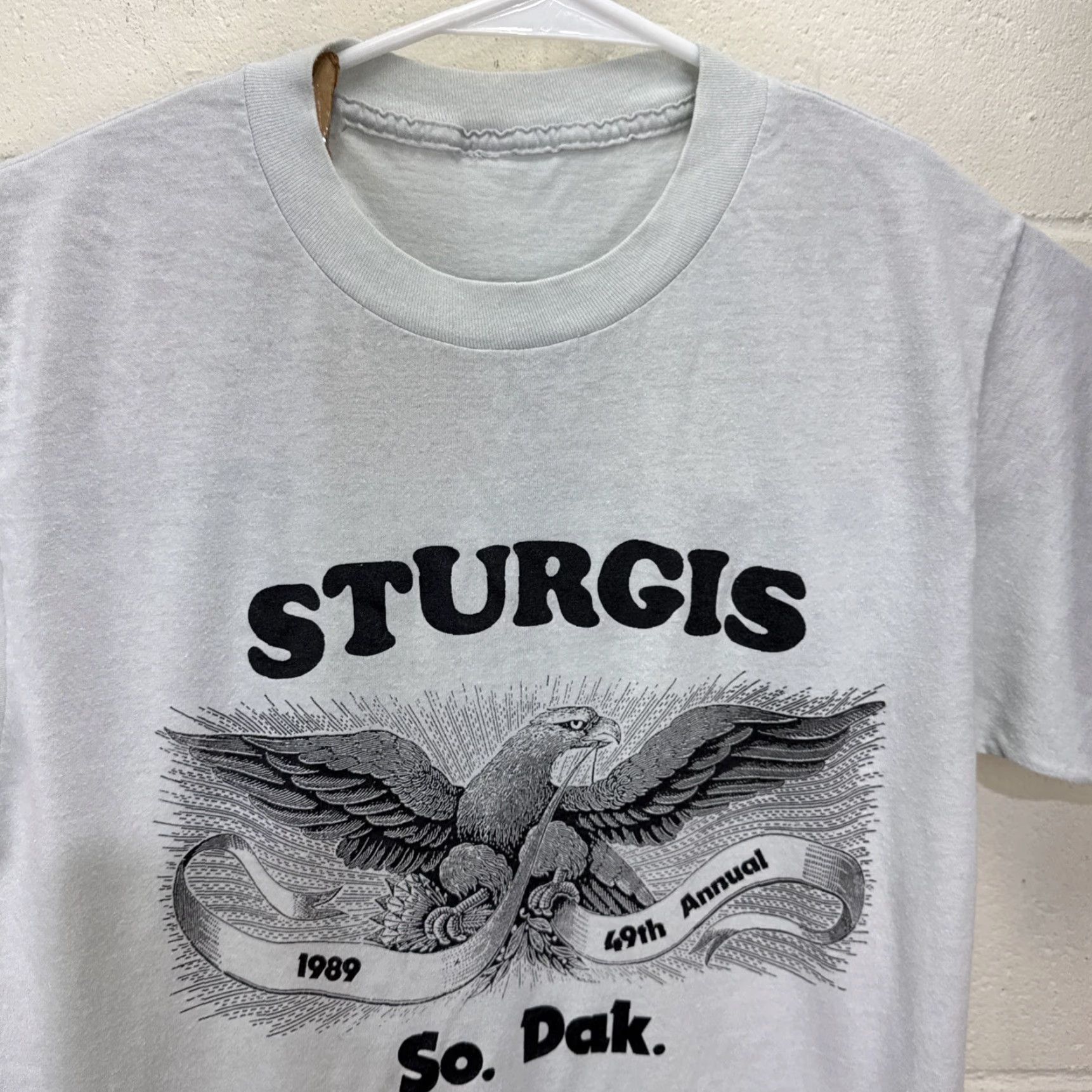 Vintage VINTAGE 1989 Sturgis Motorcycle Rally T-Shirt Small Gray Graphic Print Eagle Mens Size US S / EU 44-46 / 1 - 6 Thumbnail