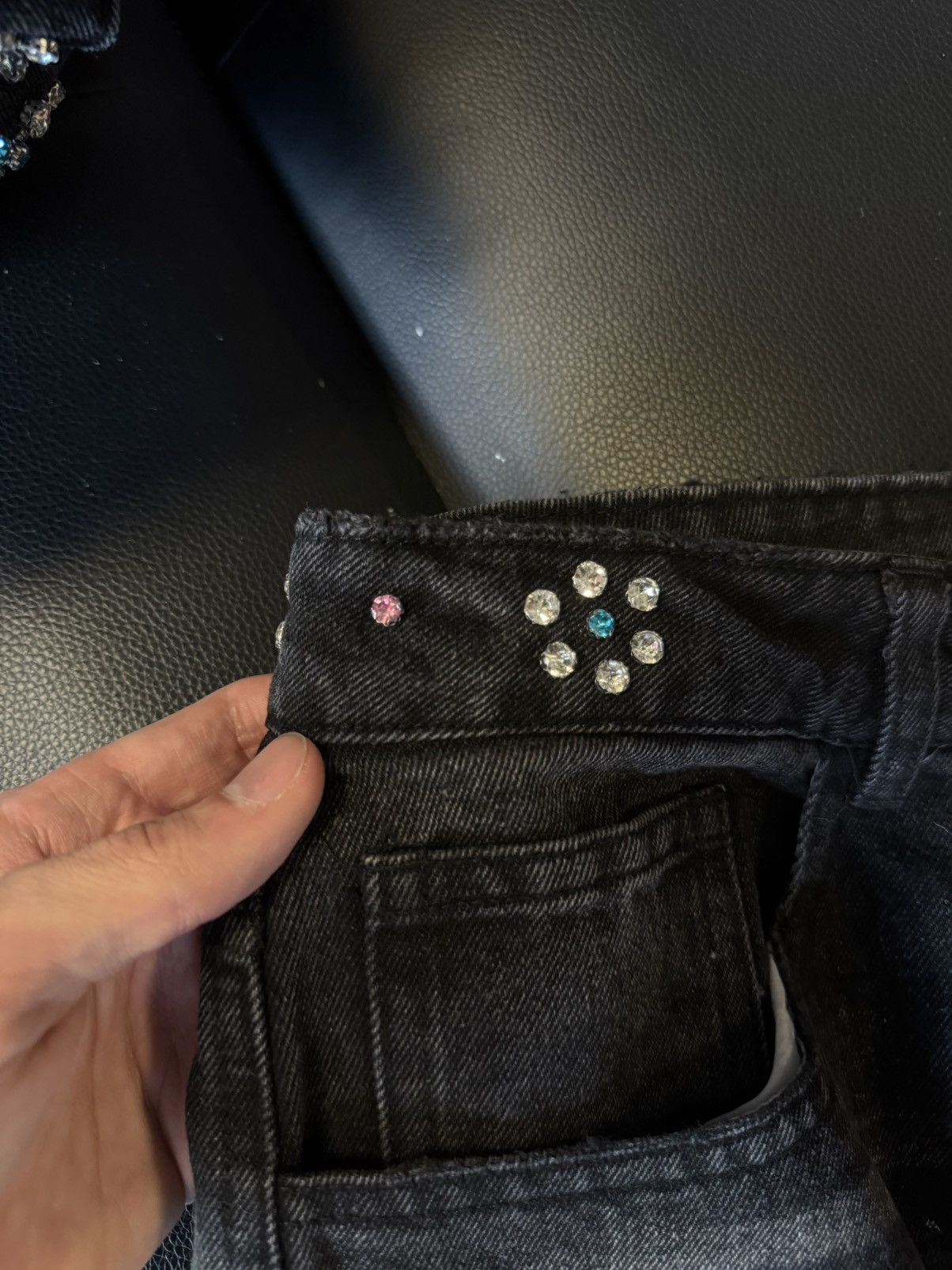 Vale Valley Stone Crystal Rhinestone Baggy Black Jeans Size 30 Size US 30 / EU 46 - 11 Thumbnail
