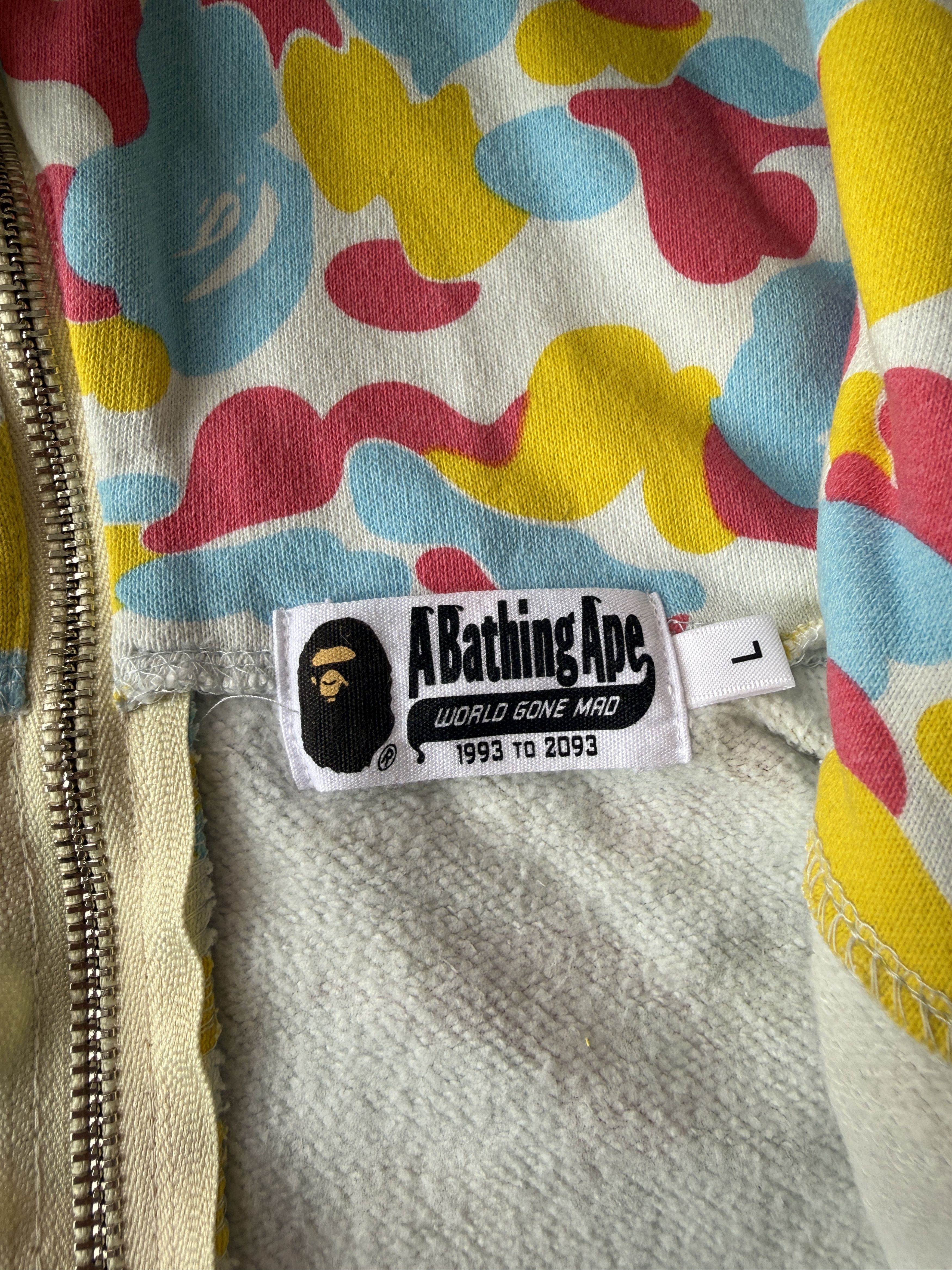 Bape BAPE STORE SANYA SEPARATE SHARK FULL ZIP HOODIE Size US L / EU 52-54 / 3 - 15 Thumbnail