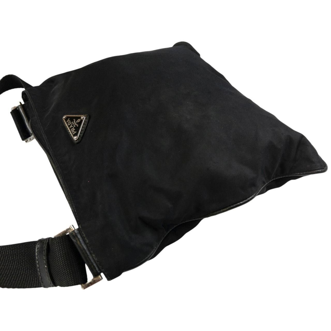 Prada Vintage Prada Crossbody Bag Size ONE SIZE - 8 Thumbnail
