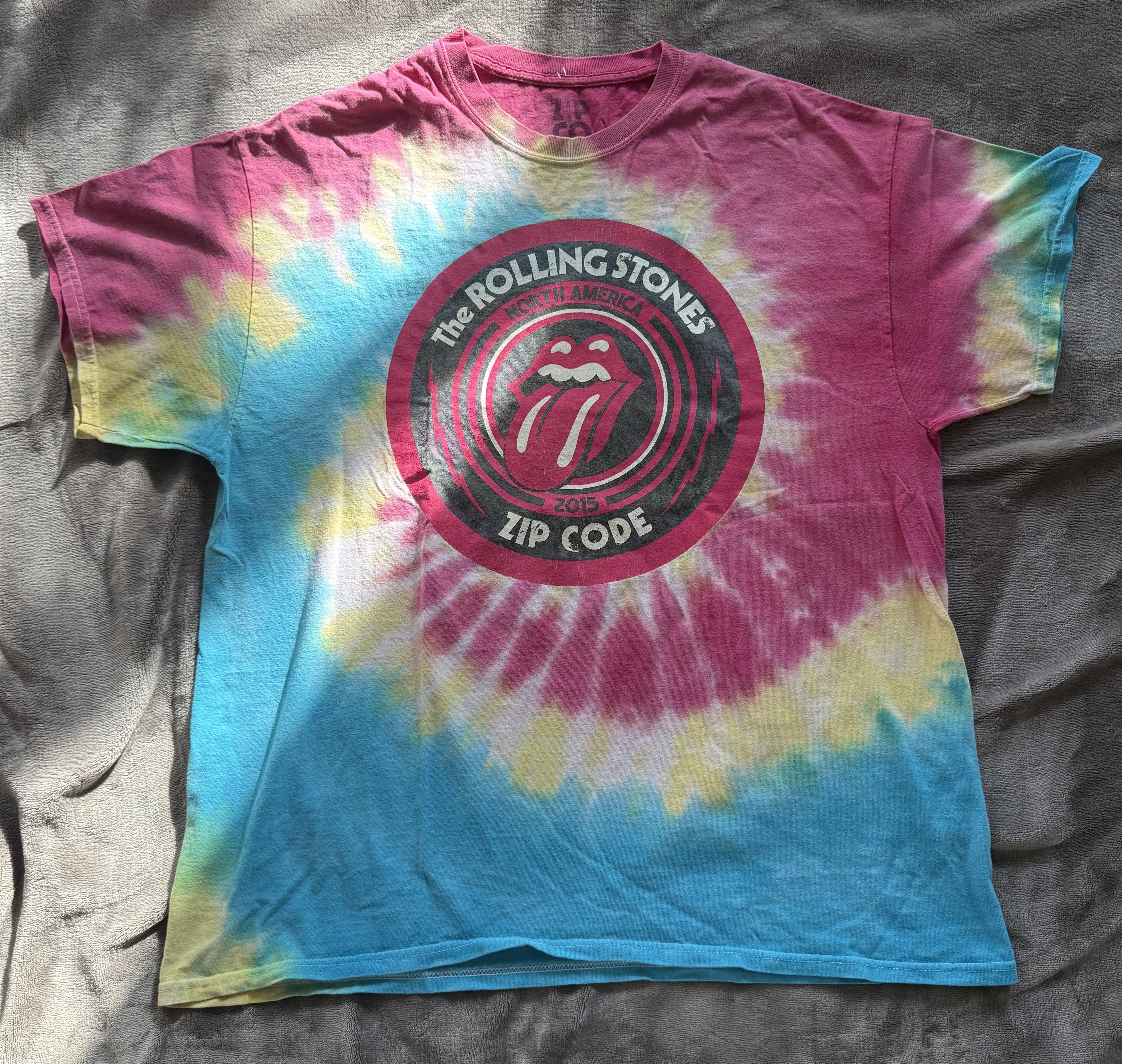 Vintage Vintage Rolling Stones Tye-Die T-Shirt Size US XL / EU 56 / 4 - 1 Thumbnail