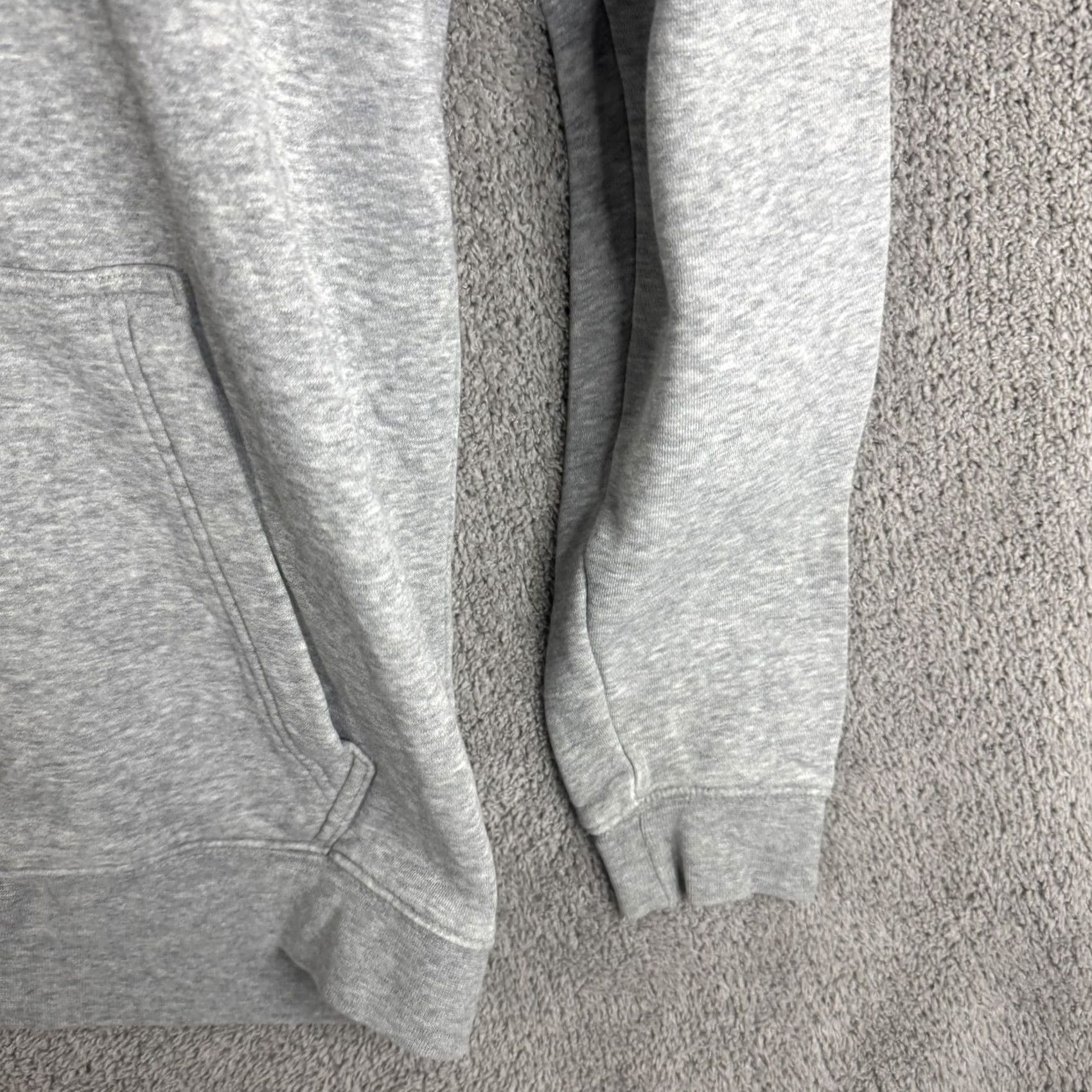 Nike Nike Hoodie Mens Medium Gray Pullover Fleece Sweatshirt CFC Lacrosse Ribbon Logo Size US M / EU 48-50 / 2 - 3 Thumbnail