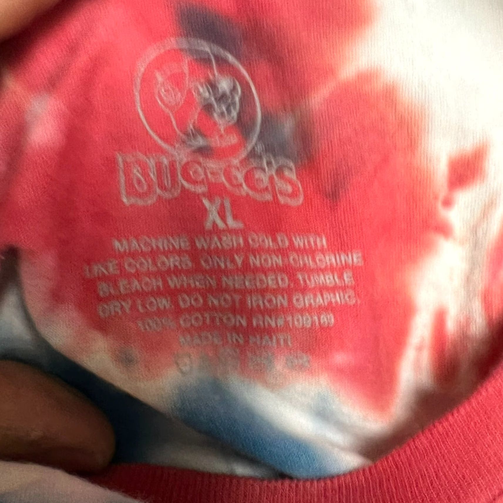 Vintage Buc-ees Shirt Women Red/White/Blue Tie Dye Crew Neck Short Sleeve XL USA Womens Size XL / US 12-14 / IT 48-50 - 7 Thumbnail