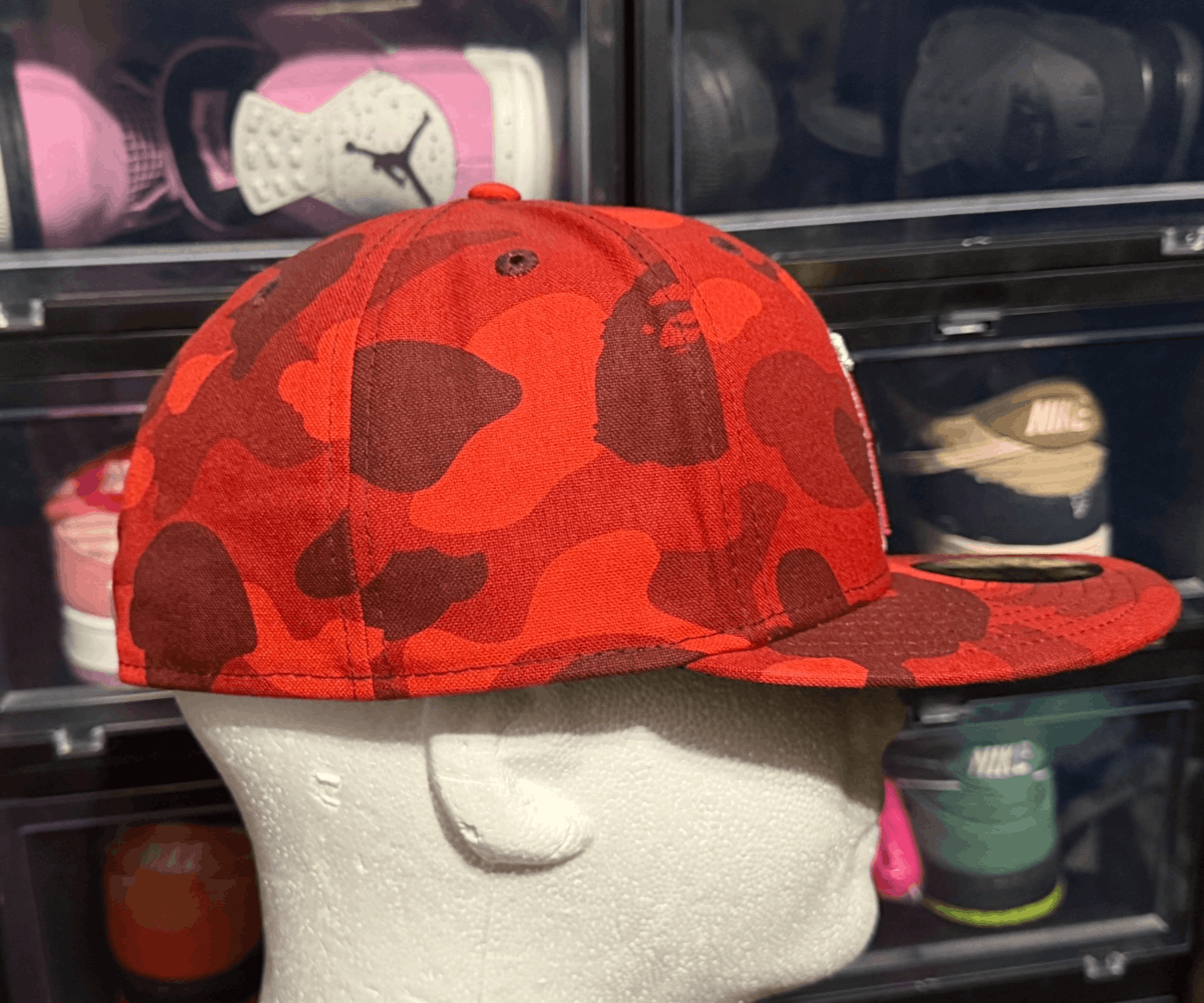 Bape BAPE x MLB New Era 59Fifty Fitted Cap Angels Camo Red 7 1/2 Size ONE SIZE - 3 Thumbnail