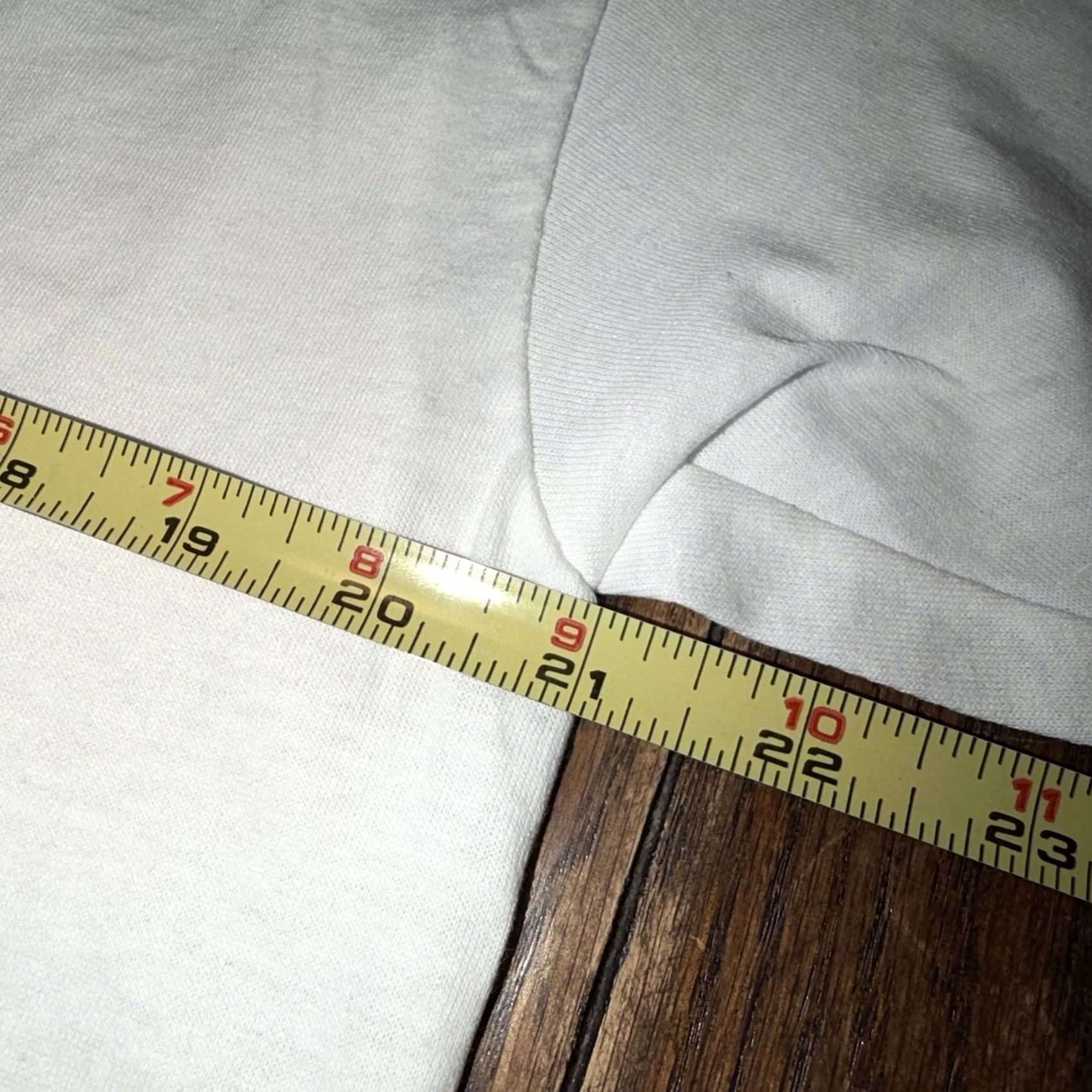 Hanes VINTAGE Hanes White T-Shirt Sailboat Graphic Print 1990s 80s Beach Unisex Adults L Size US L / EU 52-54 / 3 - 8 Thumbnail