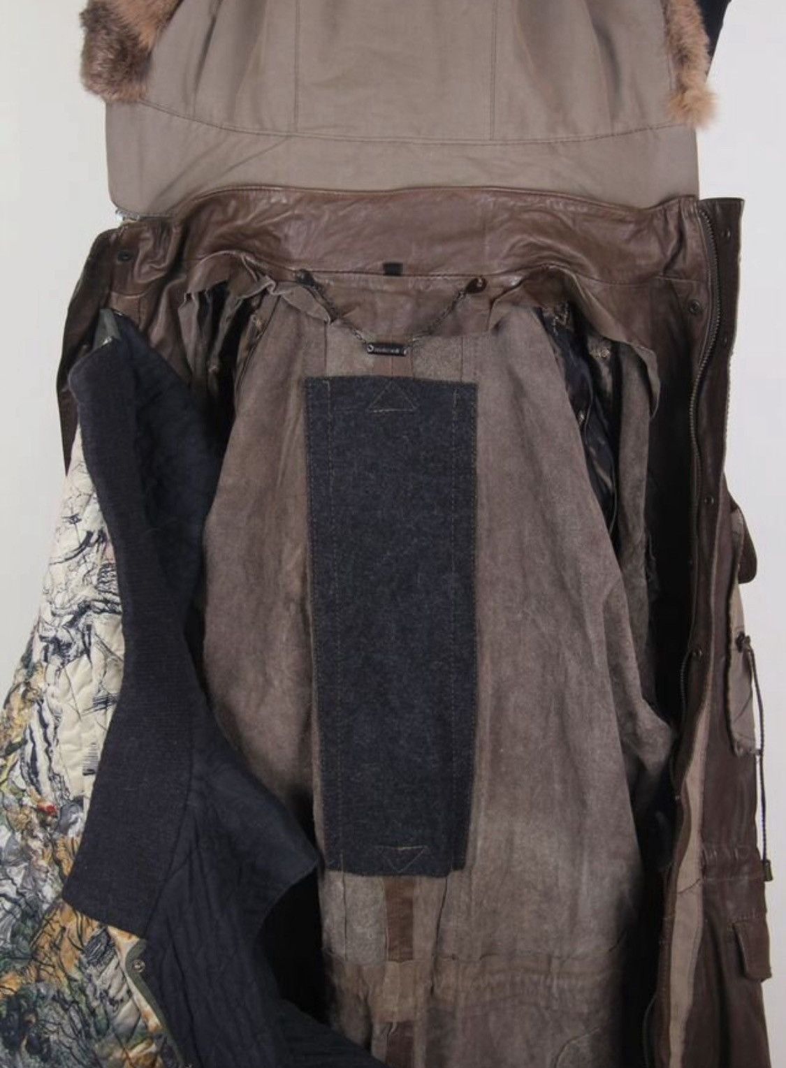 Roberto Cavalli Roberto Cavalli 2003 Leather Parka Picture Lining Fur Hood Size US S / EU 44-46 / 1 - 6 Thumbnail