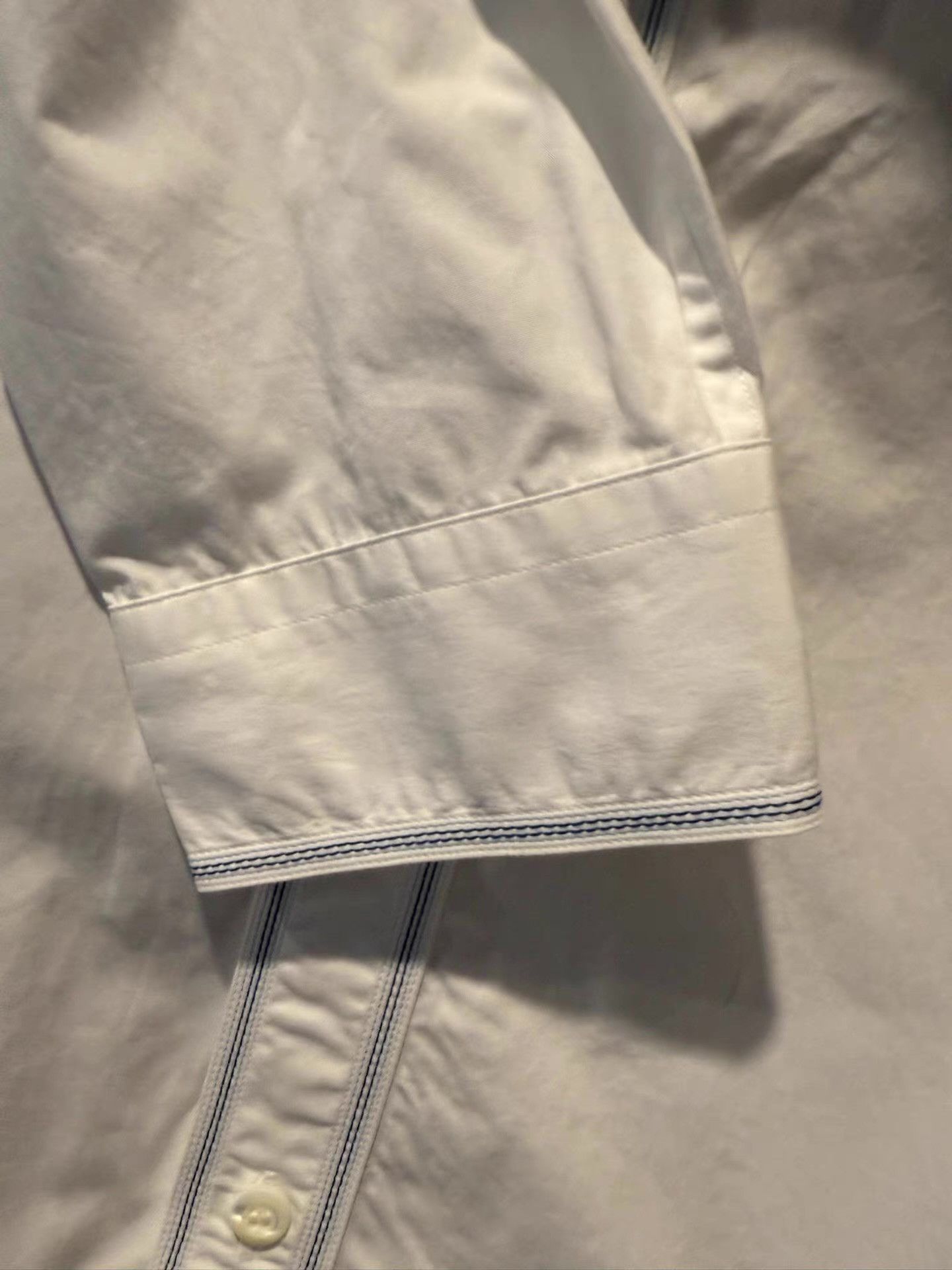 Prada Prada white long-sleeve shirt Ｑ20 Size US L / EU 52-54 / 3 - 5 Thumbnail