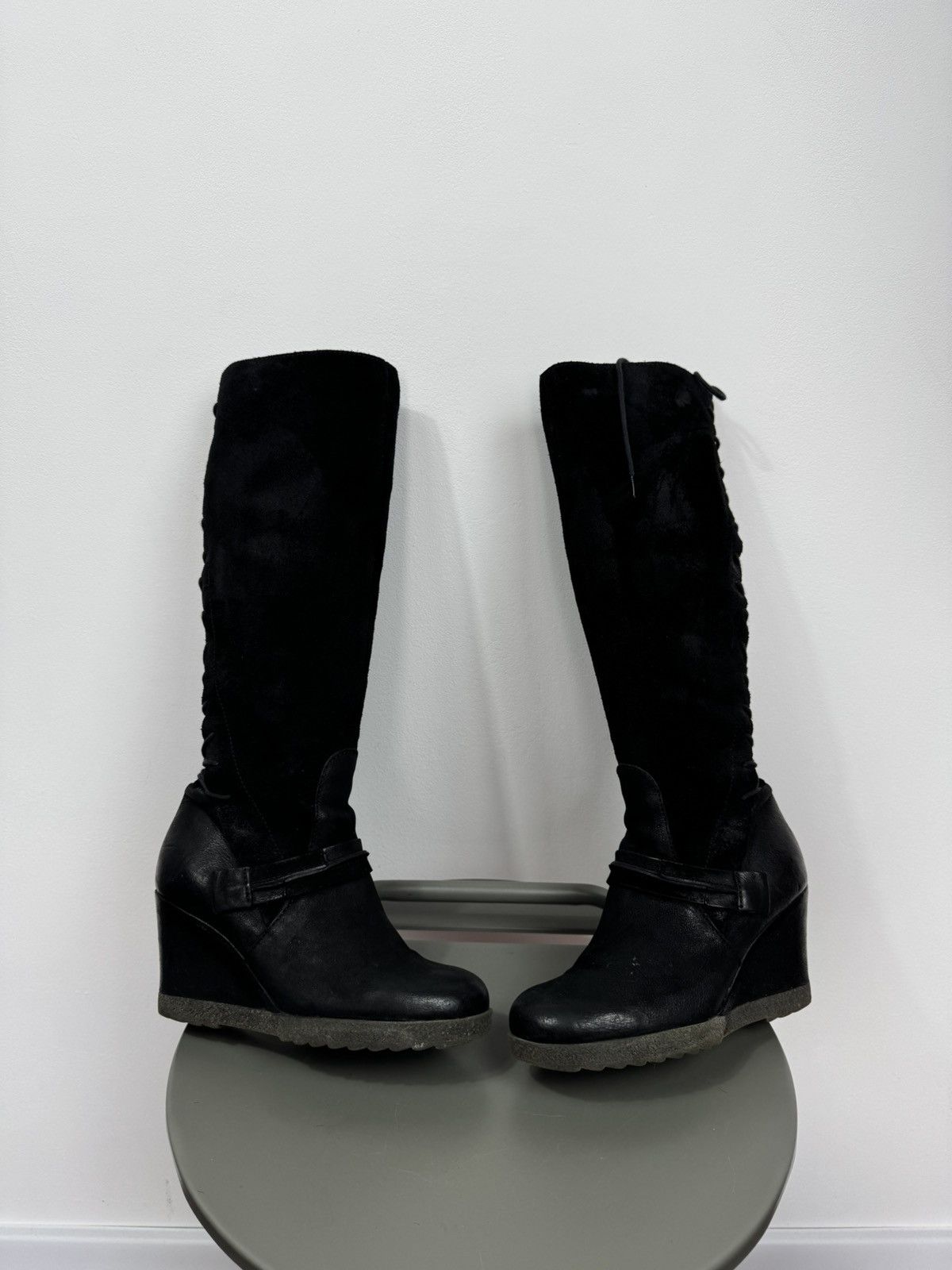Other Vintage Black Wedge Knee High Boots Back Lace Up Suede EU 38 Size US 7 / IT 37 - 1 Thumbnail