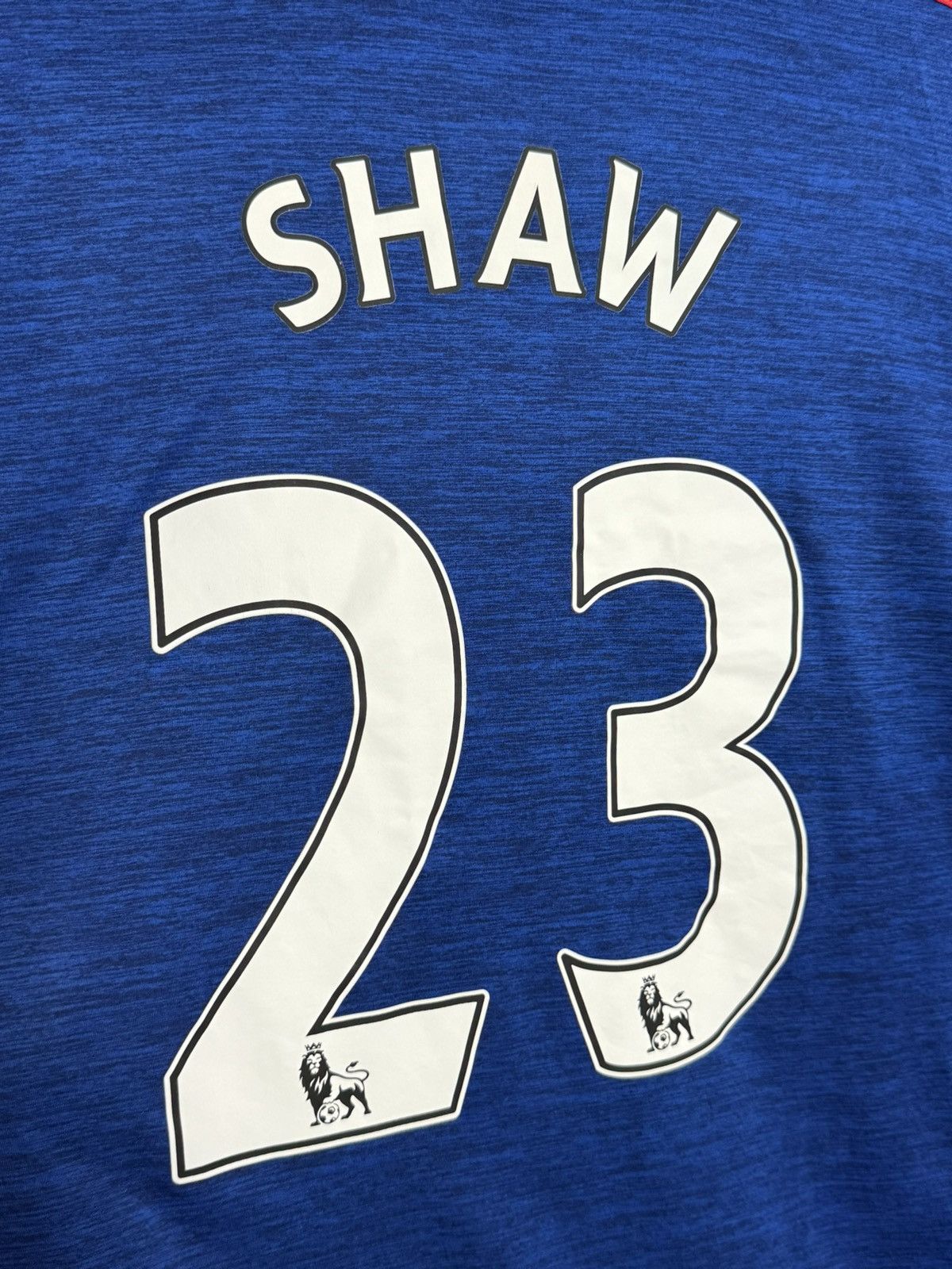 Adidas Manchester United 16/17 Away Shaw Football Jersey Shirt Size US M / EU 48-50 / 2 - 3 Thumbnail