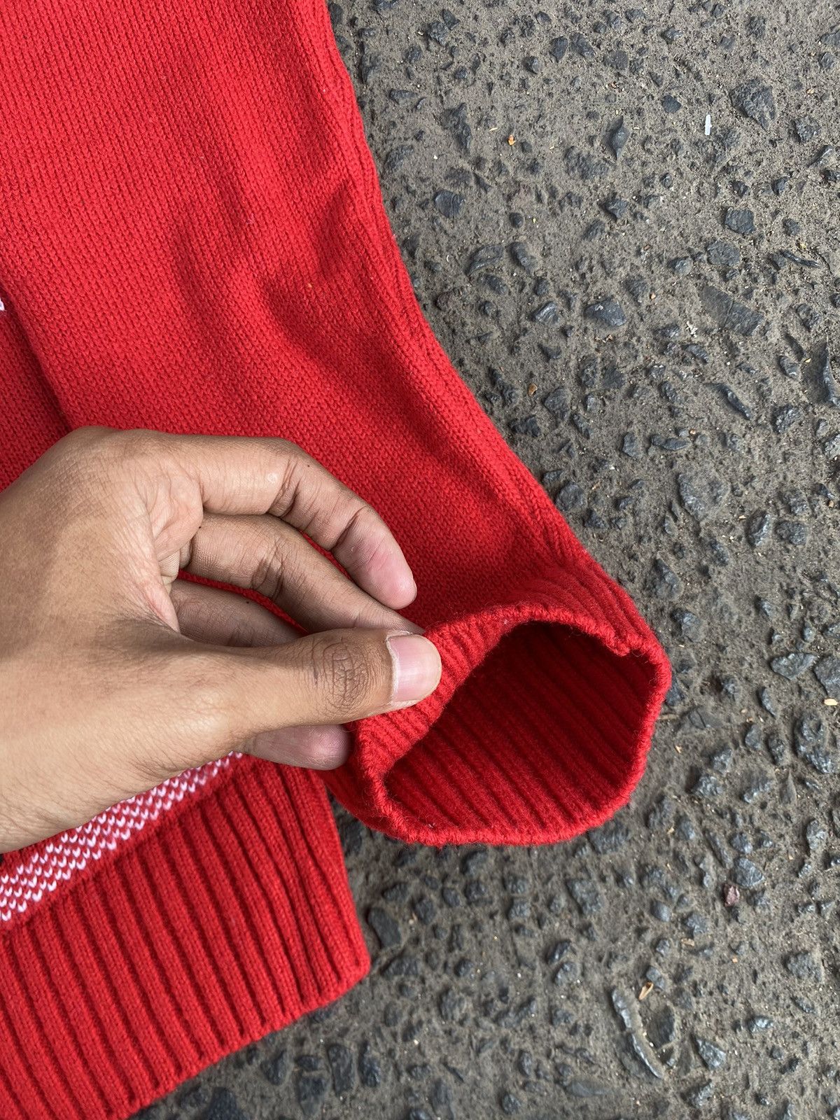 Fubu ❤️‍🔥Rare❤️‍🔥Fubu Spell Out Knitwear Size US L / EU 52-54 / 3 - 5 Thumbnail