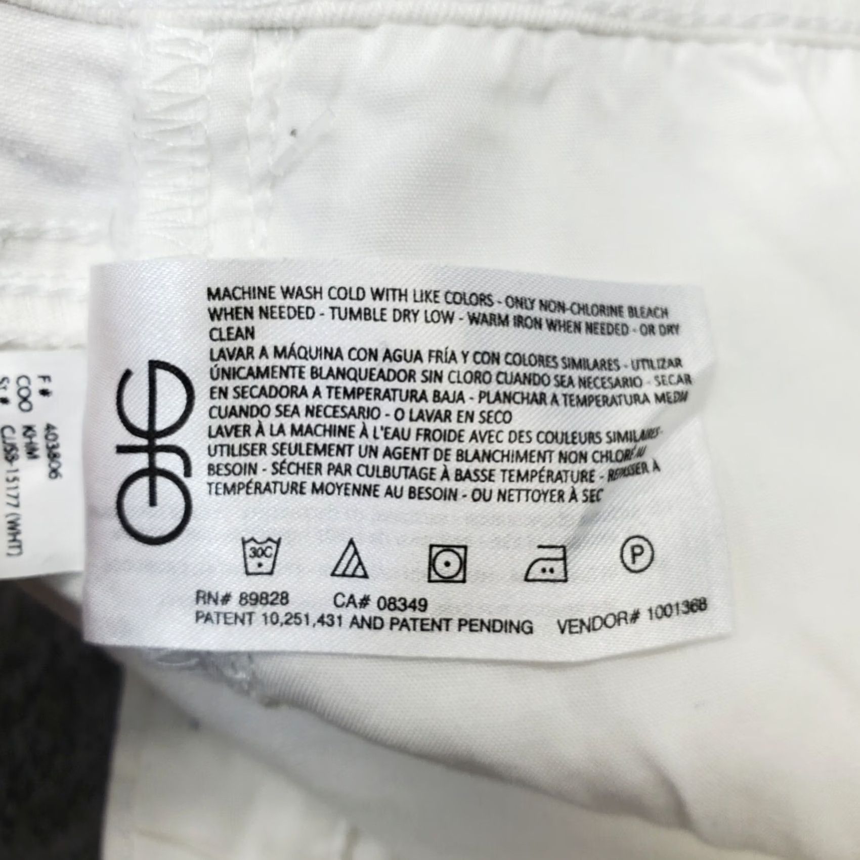 Jessica Simpson Jessica Simpson White Denim Rolled Shorts 4 Women 5-Pocket High Rise Casual Summer Beach Size 27" / US 4 / IT 40 - 7 Thumbnail