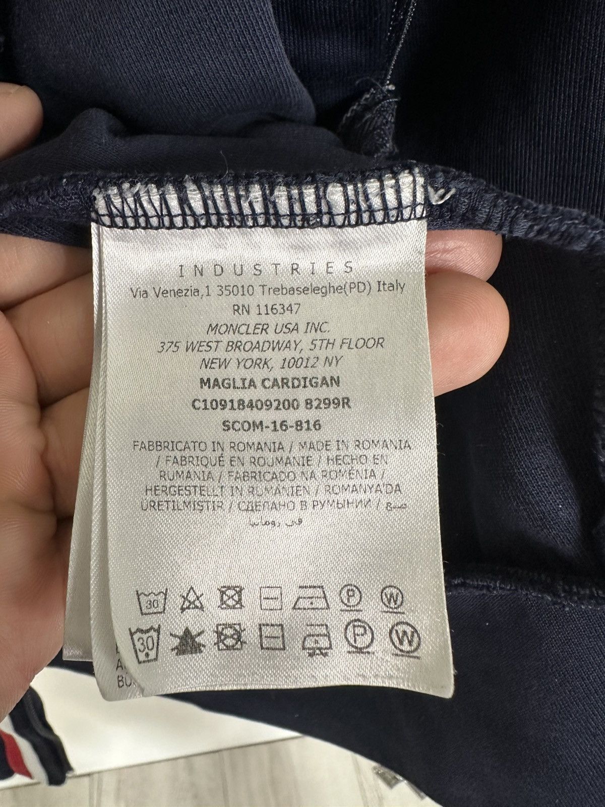 Moncler Moncler Maglia Cardigan Zip Size US XL / EU 56 / 4 - 13 Thumbnail