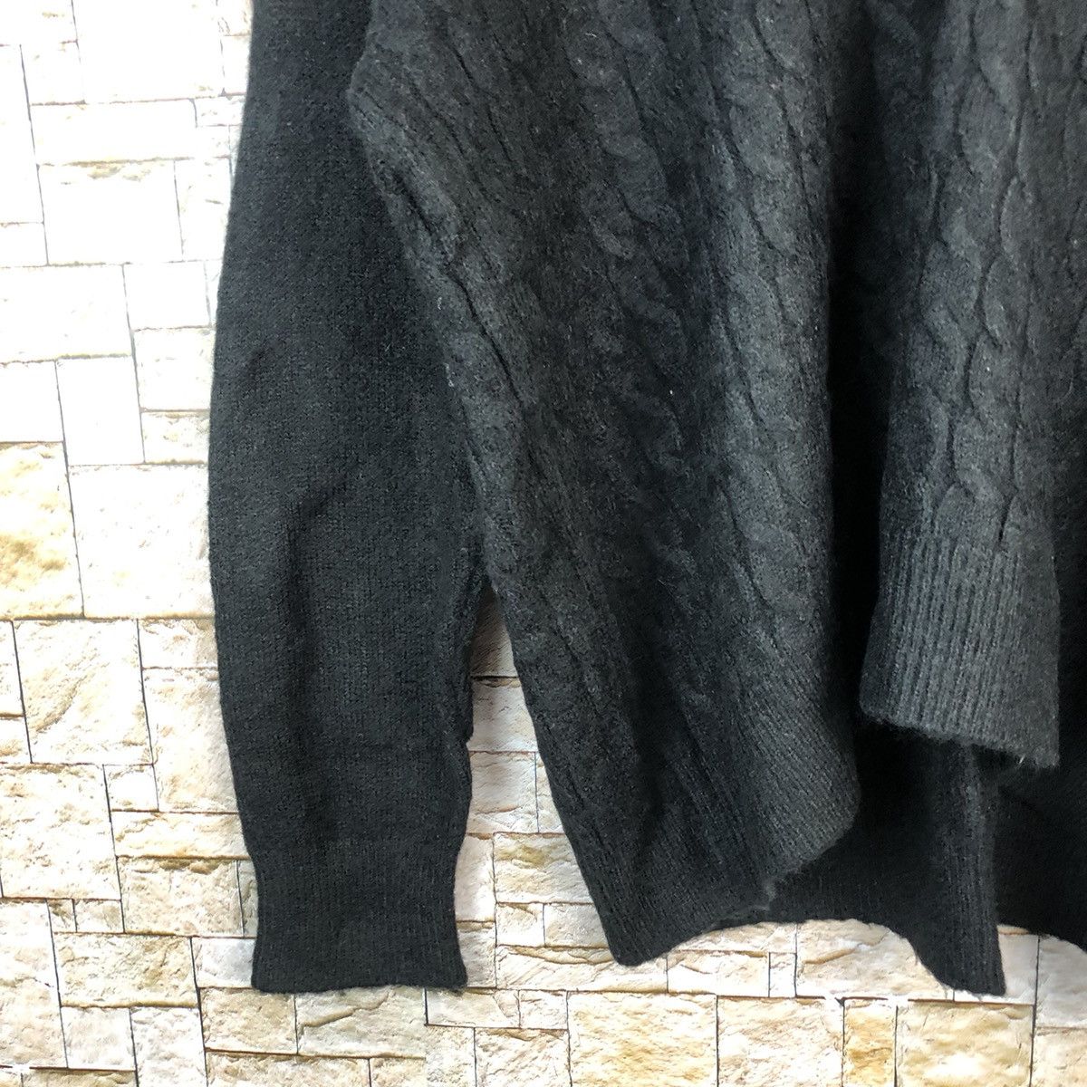 GU × Homespun Knitwear GU Black aran isle cable Knitwear japan #A1059 Size XL / US 12-14 / IT 48-50 - 7 Thumbnail