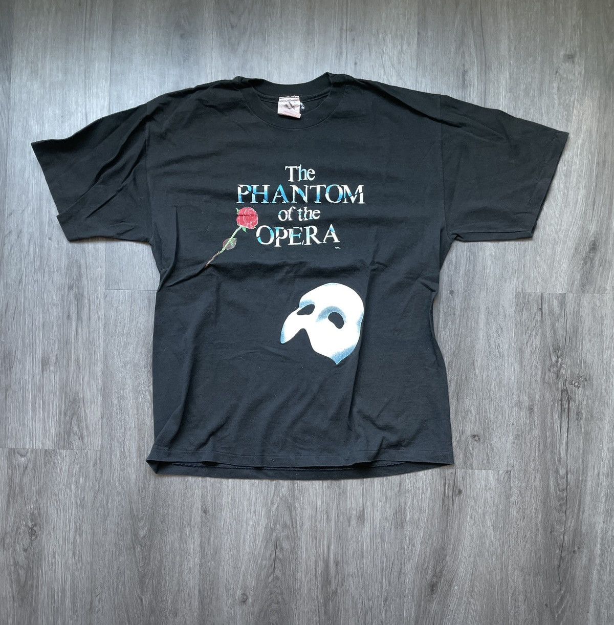 Vintage Vintage “Phantom of the Opera Promo” Graphic T-Shirt (Sz. L) Size US L / EU 52-54 / 3 - 1 Thumbnail
