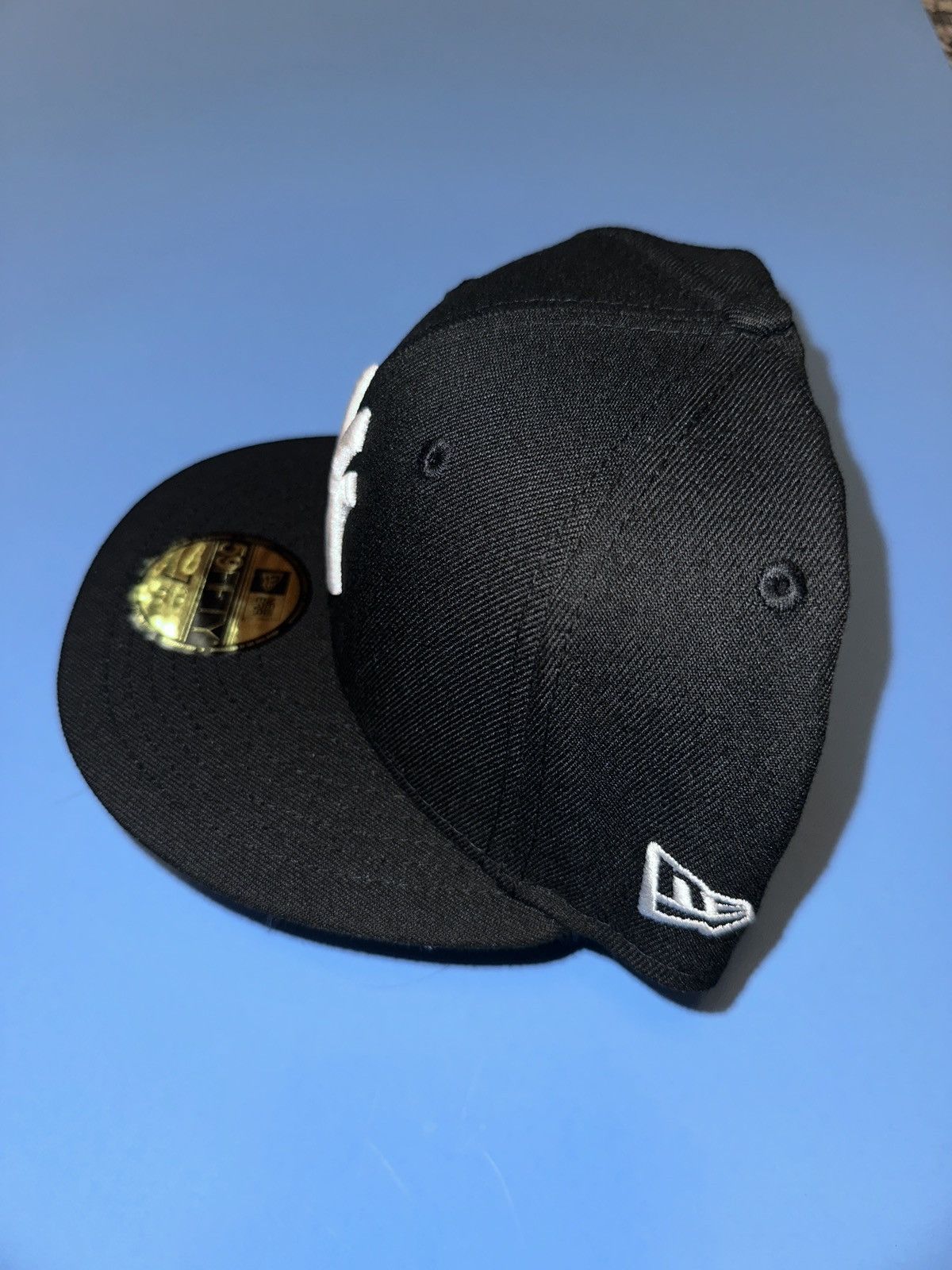 New Era New era new york yankee fitted 7 1/4 Size ONE SIZE - 3 Thumbnail