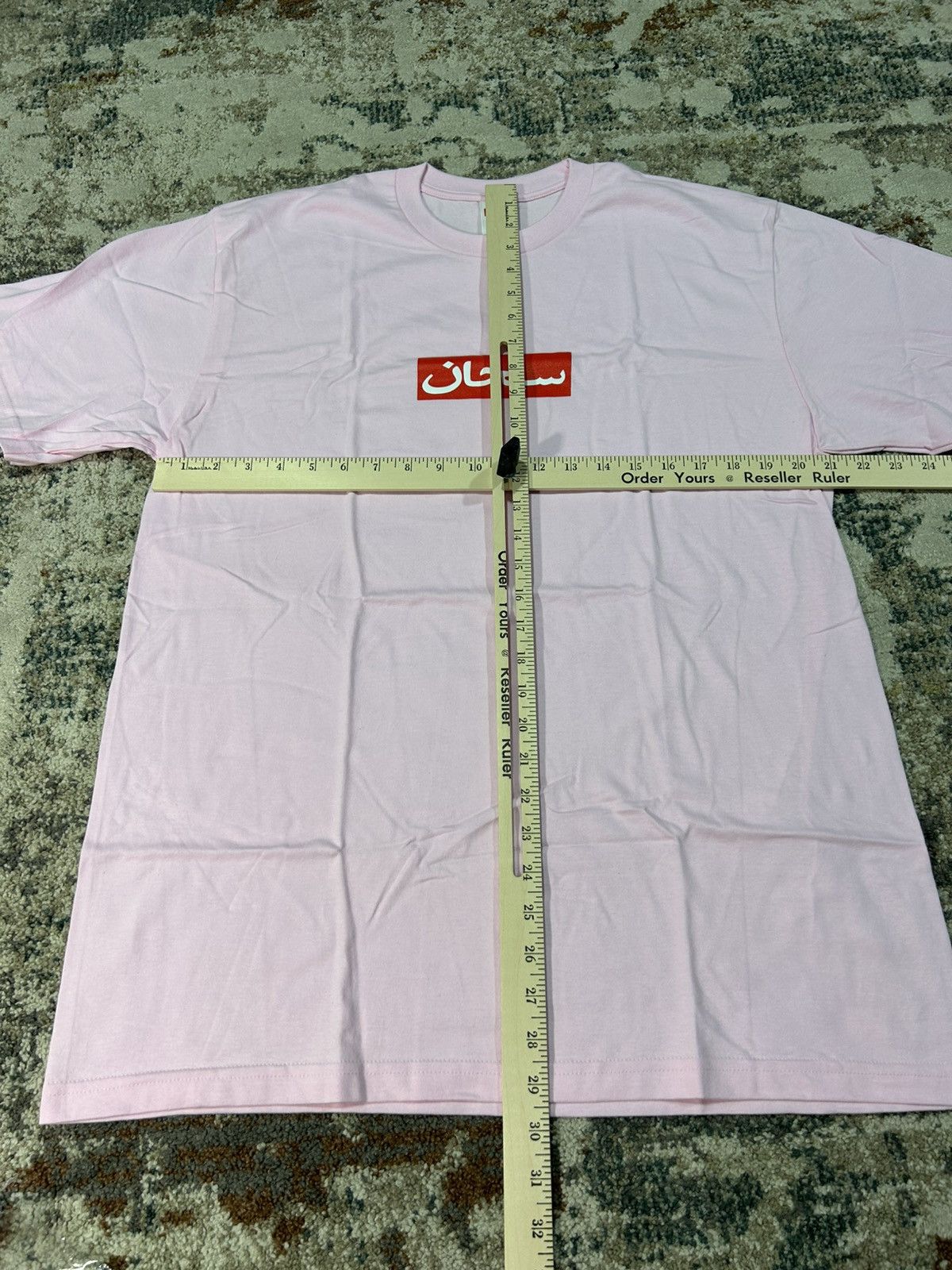 Supreme Supreme Arabic Box Logo Size US L / EU 52-54 / 3 - 3 Thumbnail