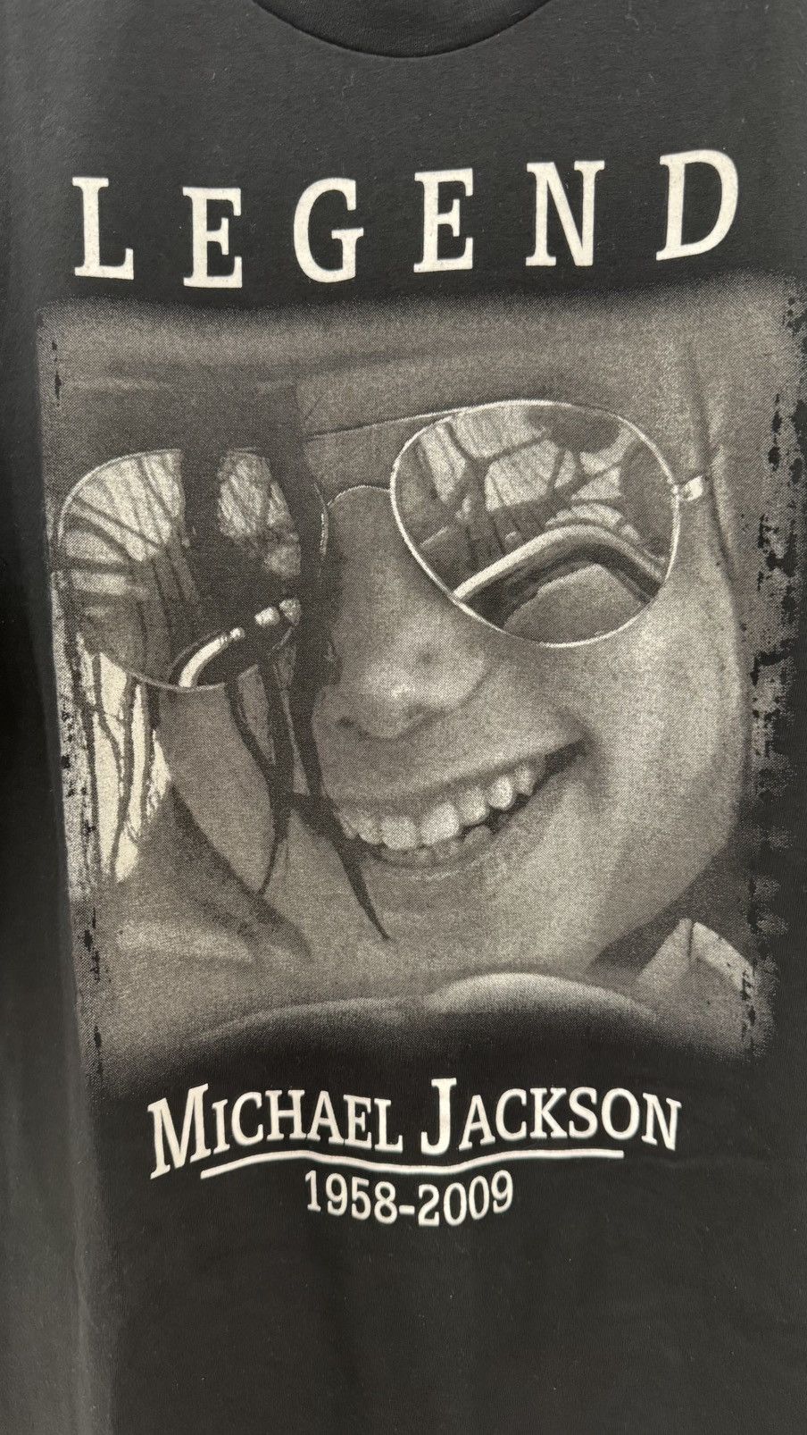 Band Tees Michael Jackson Legend 1958-2009 Black TShirt Size US XXL / EU 58 / 5 - 2 Thumbnail
