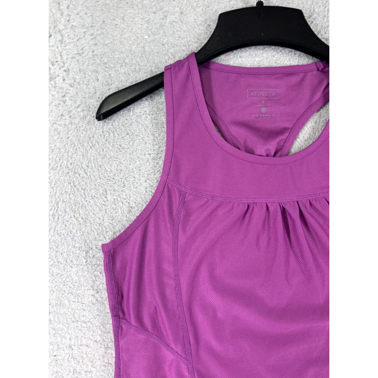 Athleta Athleta Shirt Womens Small Purple Tank Zipper Pocket Polyester Blend Stretch Size S / US 4 / IT 40 - 6 Thumbnail