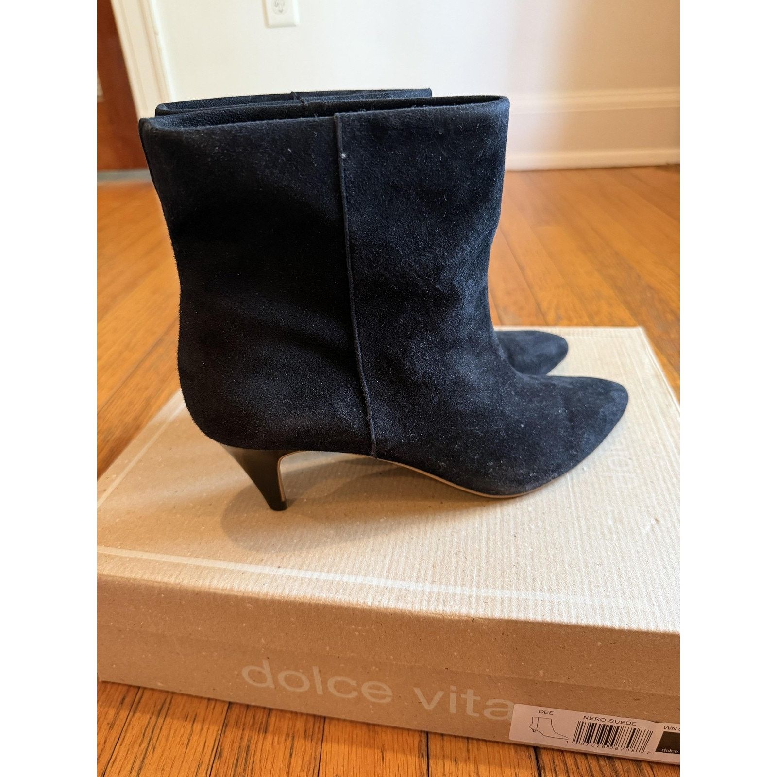 Dolce Vita Dolce Vita Womens Pointed Toe Dee Booties Black Suede Sz 9 Size US 9 / IT 39 - 4 Thumbnail