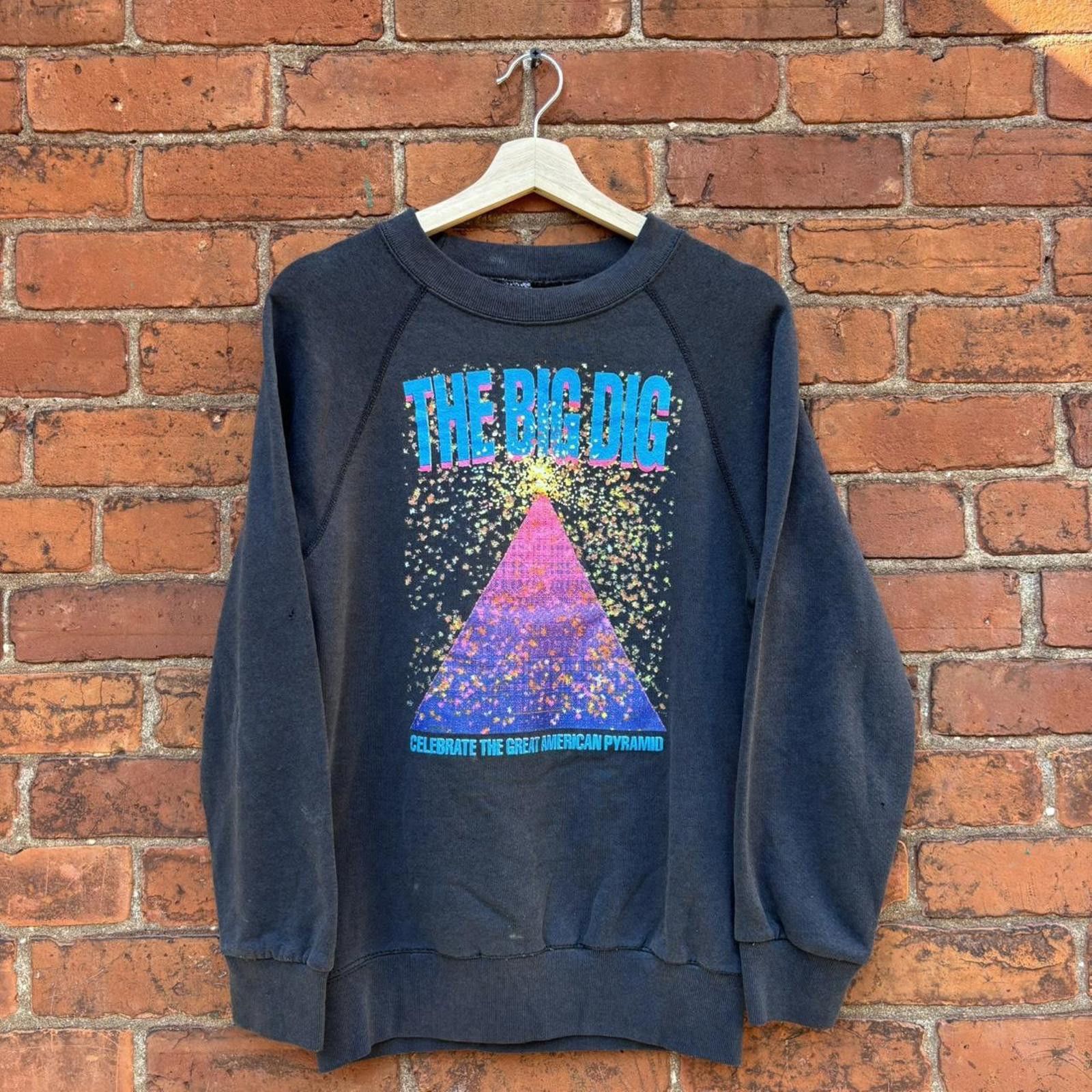 Other Vintage the big dig the great American pyramids sweatshirt Size US S / EU 44-46 / 1 - 1 Thumbnail