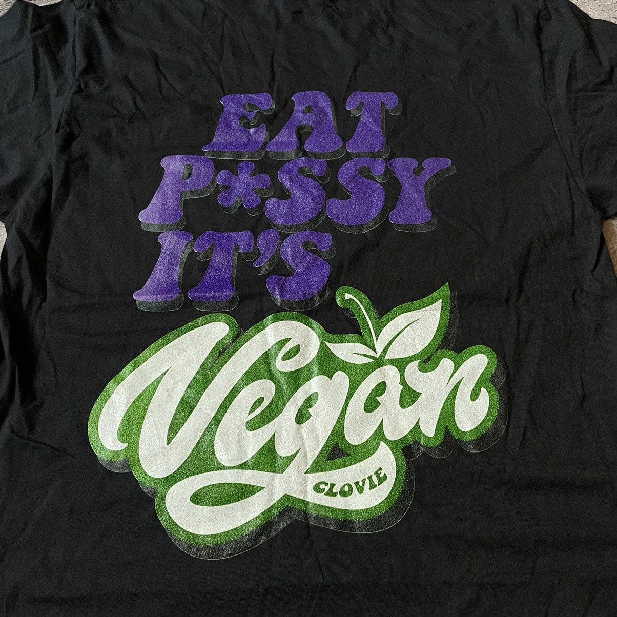 Vintage Vintage Y2K ADULT “ EAT PUSSY VEGAN PORNO“ SLOGAN FUNNY Tee Size US M / EU 48-50 / 2 - 3 Thumbnail