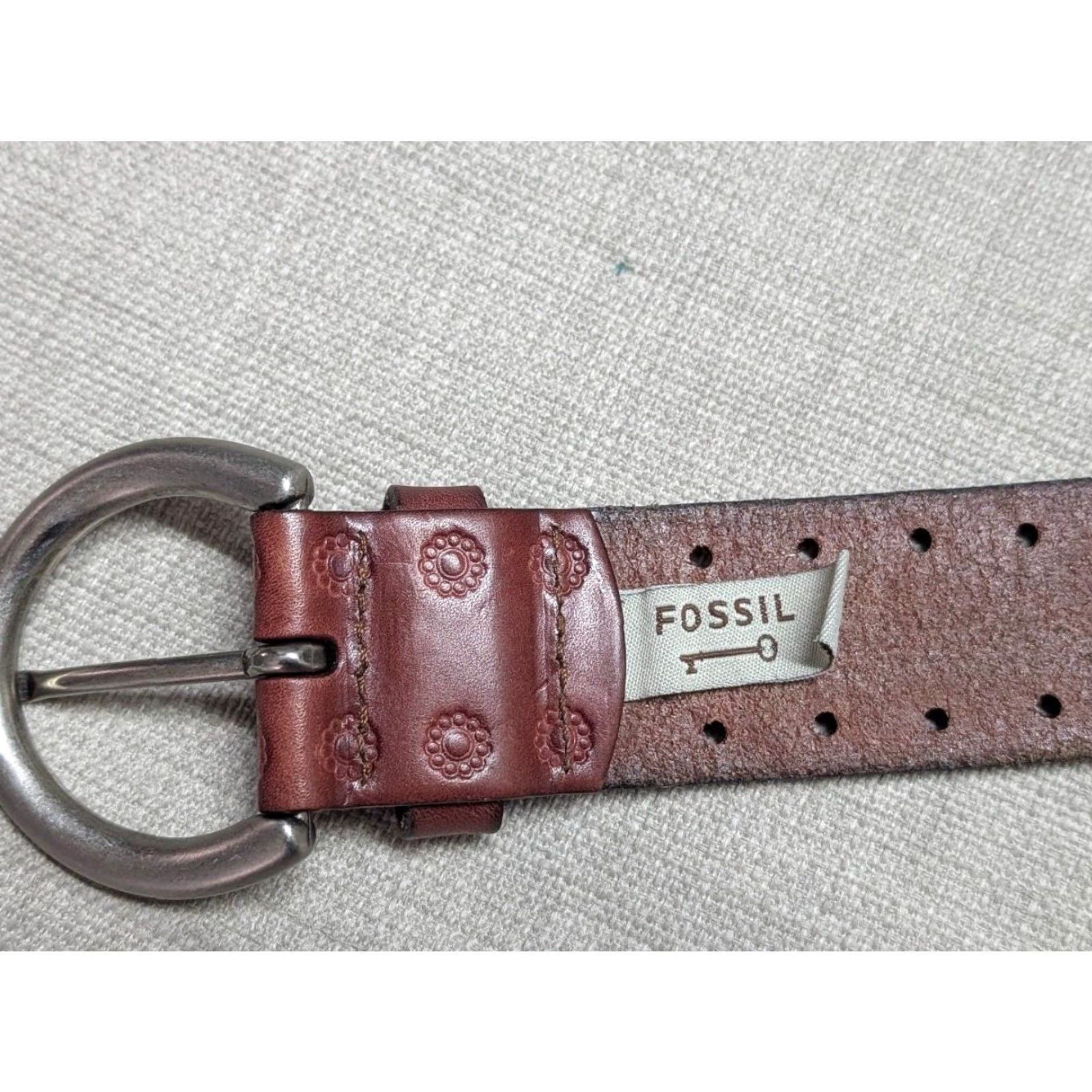 Fossil Fossil Belt Studded Brown Leather 34 Unisex Adults 34 Brown Studded Tooled Vintage Y2K 80s 90s Mens Womens Girls Boys Size 34 - 5 Thumbnail