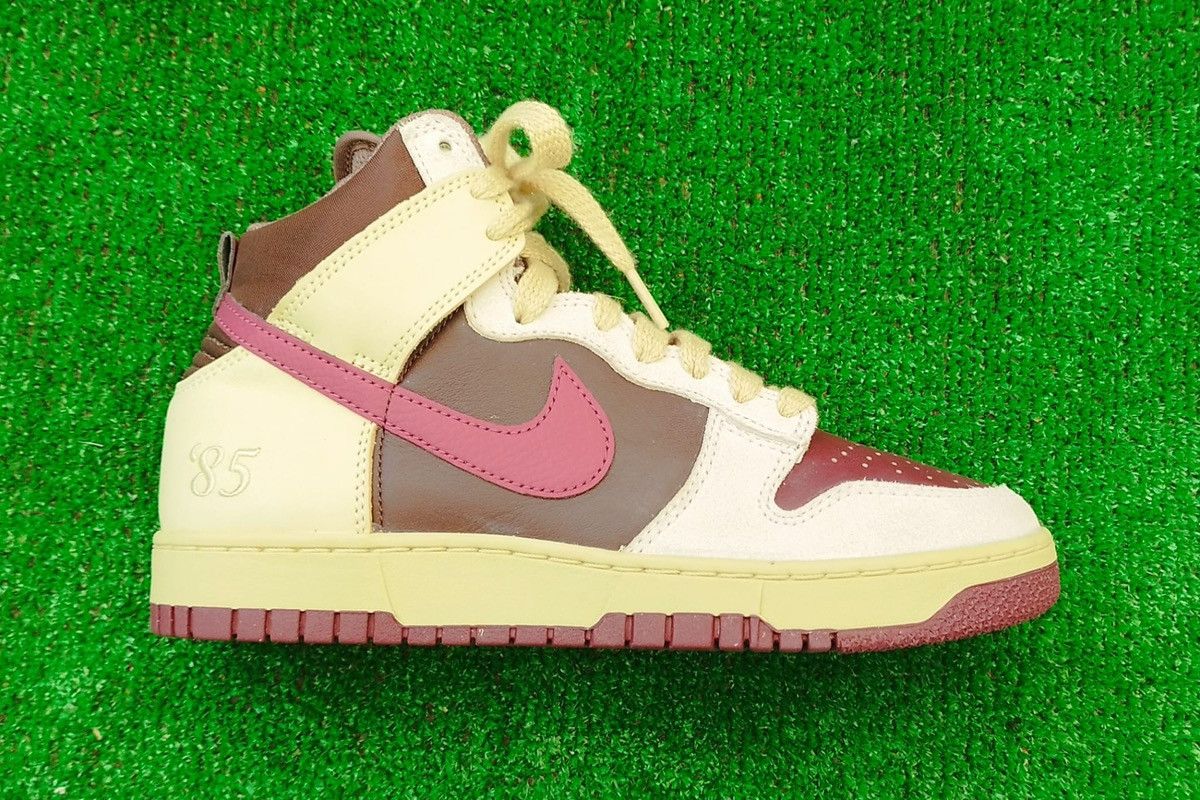 Nike Shoes Nike Dunk High 1985 Valentine's Day Size US 7.5 / EU 40-41 - 6 Thumbnail