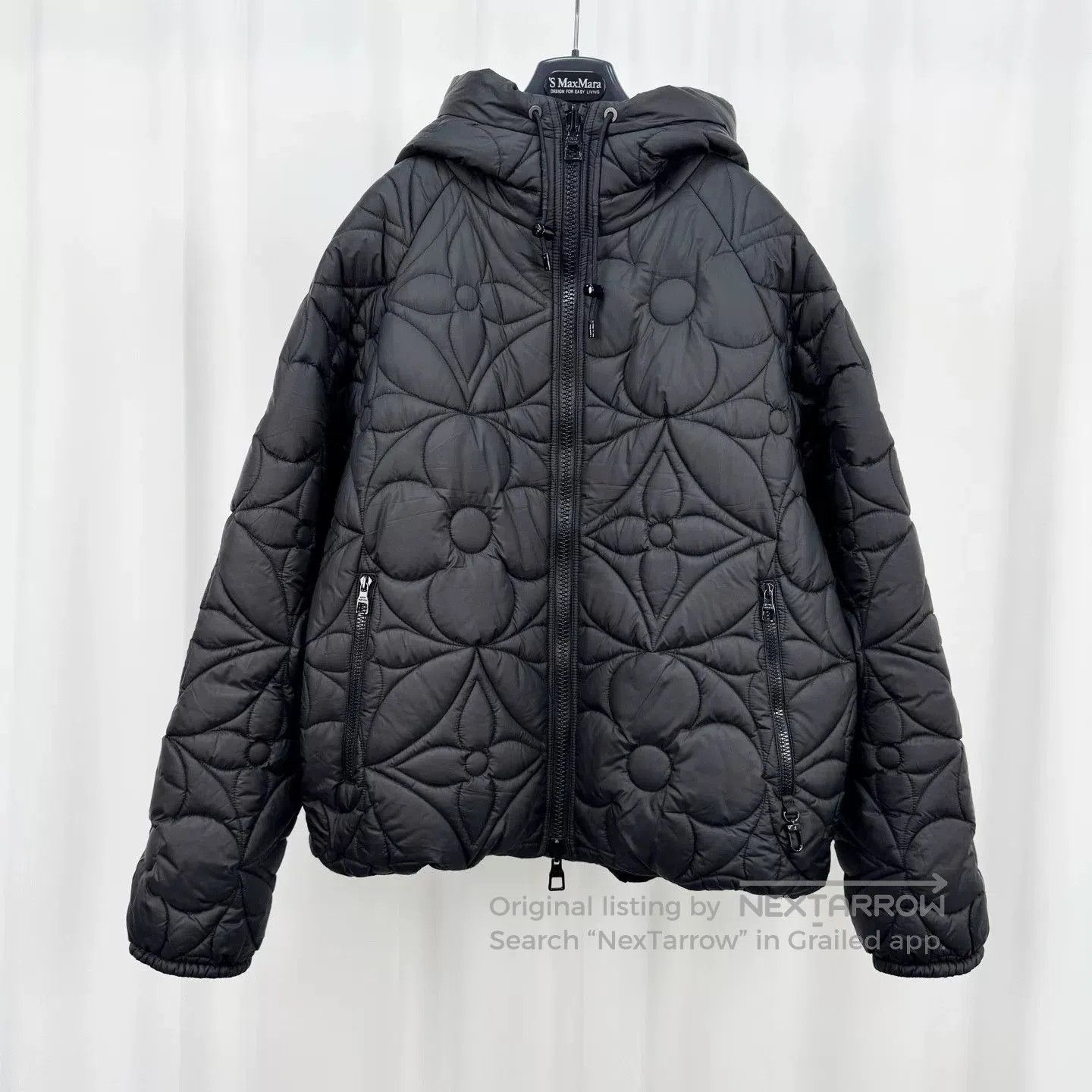 Louis Vuitton Louis Vuitton Embossed Reversible Padded Jacket. Size US L / EU 52-54 / 3 - 1 Thumbnail