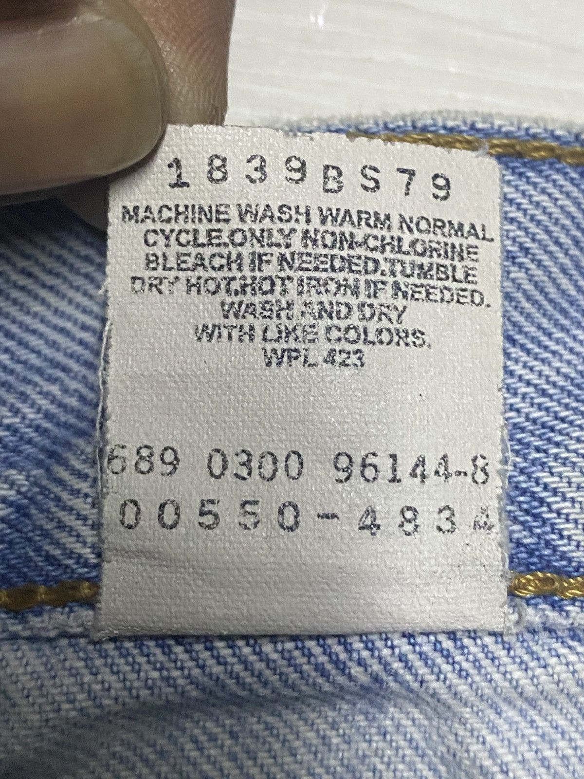 Levi's Vintage Levis 550 Light Wash Distressed Jeans Size US 38 / EU 54 - 17 Thumbnail