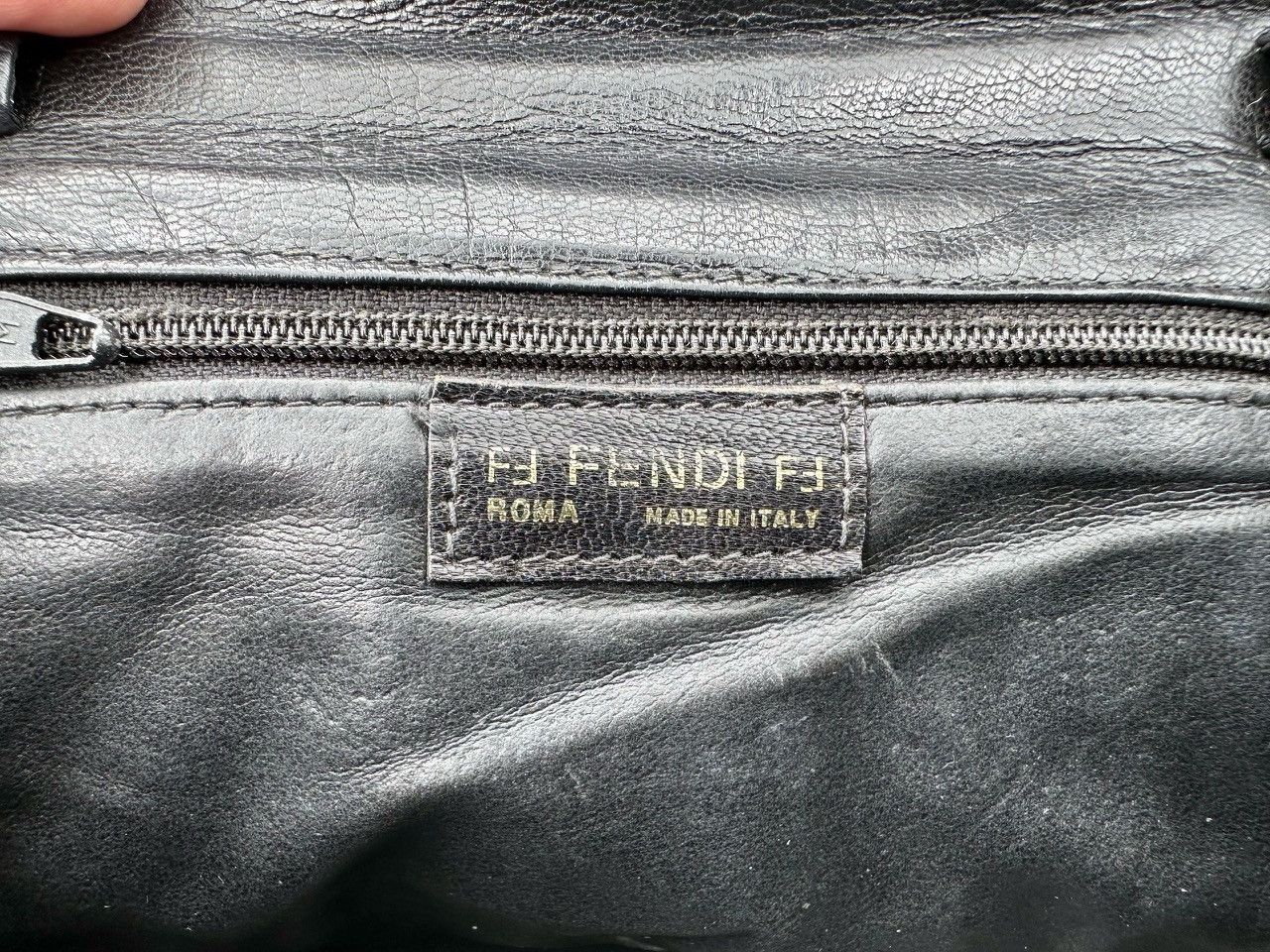 Fendi Authentic Vintage Fendi Black Woven Leather Clutch Bag Size ONE SIZE - 8 Thumbnail