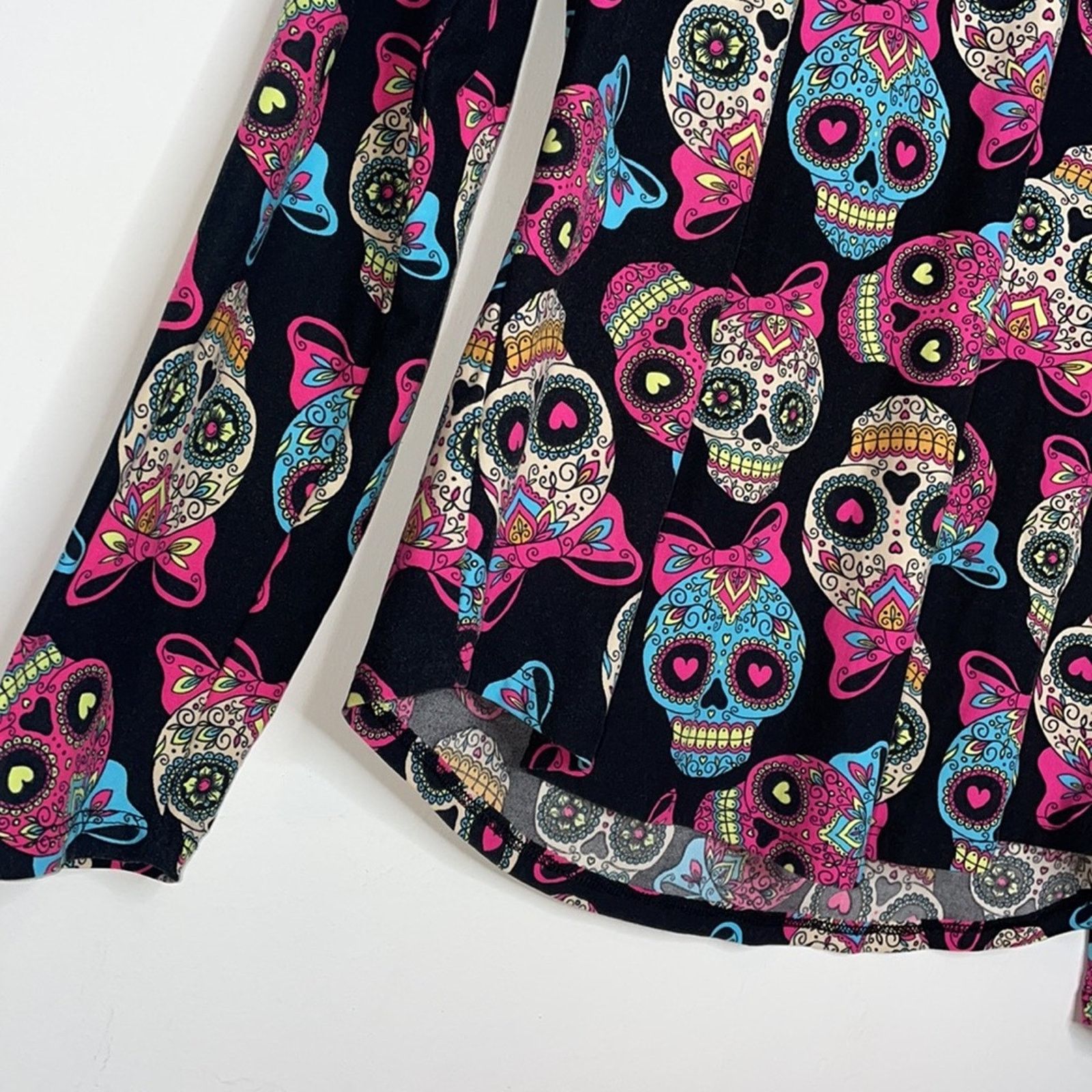 Walmart NWOT Colorful Skulls Long Sleeve Shirt Size XXL / US 16-18 / IT 52-54 - 6 Thumbnail