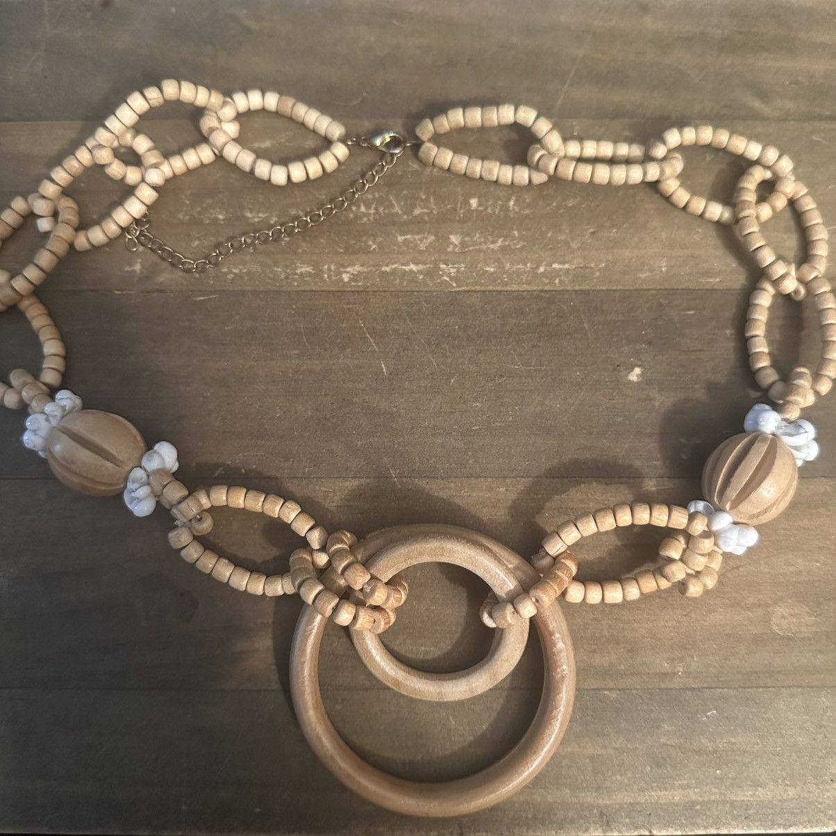 Other Chunky wooden bead and shells circle link necklace Size ONE SIZE - 2 Thumbnail