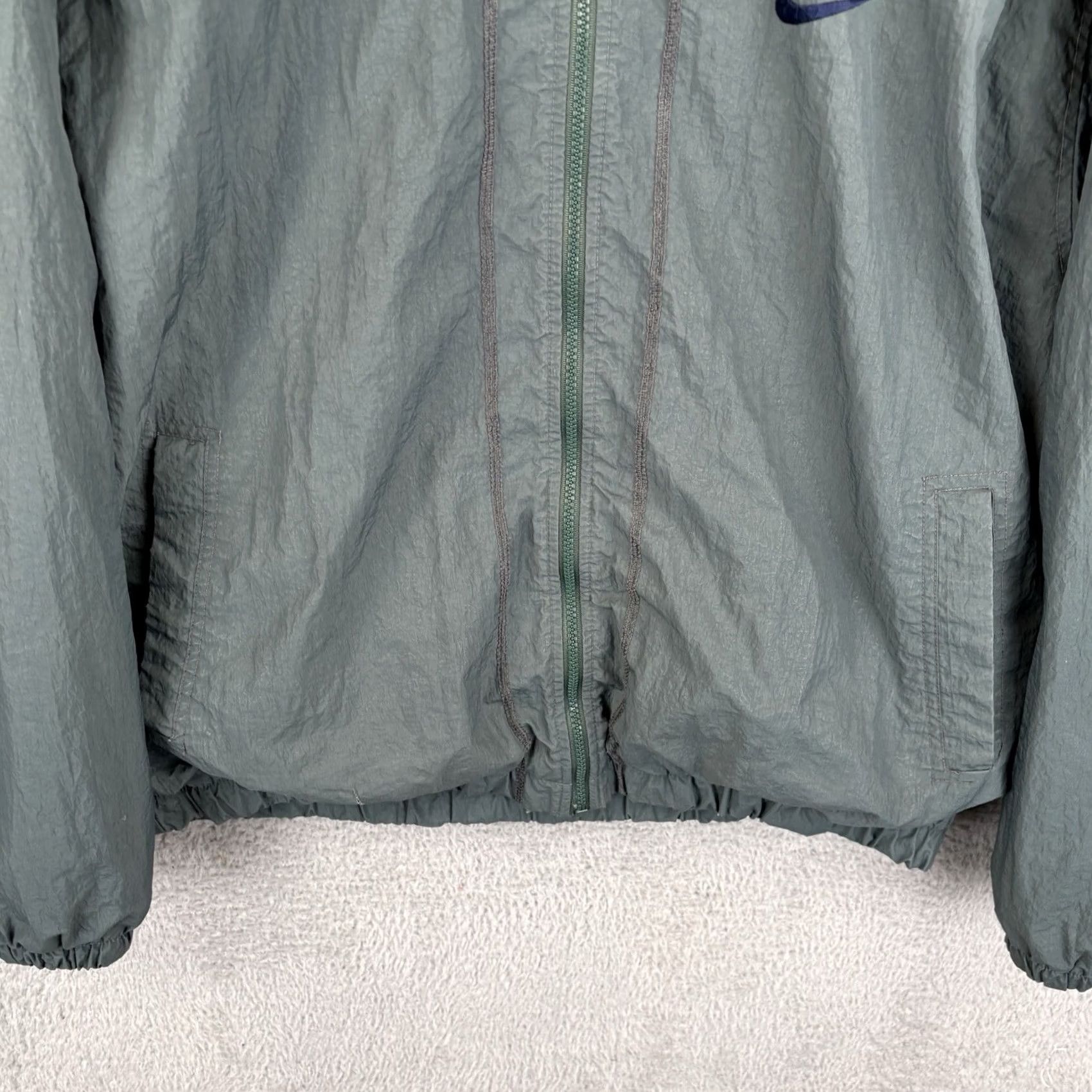 Nike VINTAGE Nike Jacket Mens XL Green Zip Full Zip Lined Bomber Swoosh 90s Retro - Puffer, All Seasons Size US XL / EU 56 / 4 - 2 Thumbnail