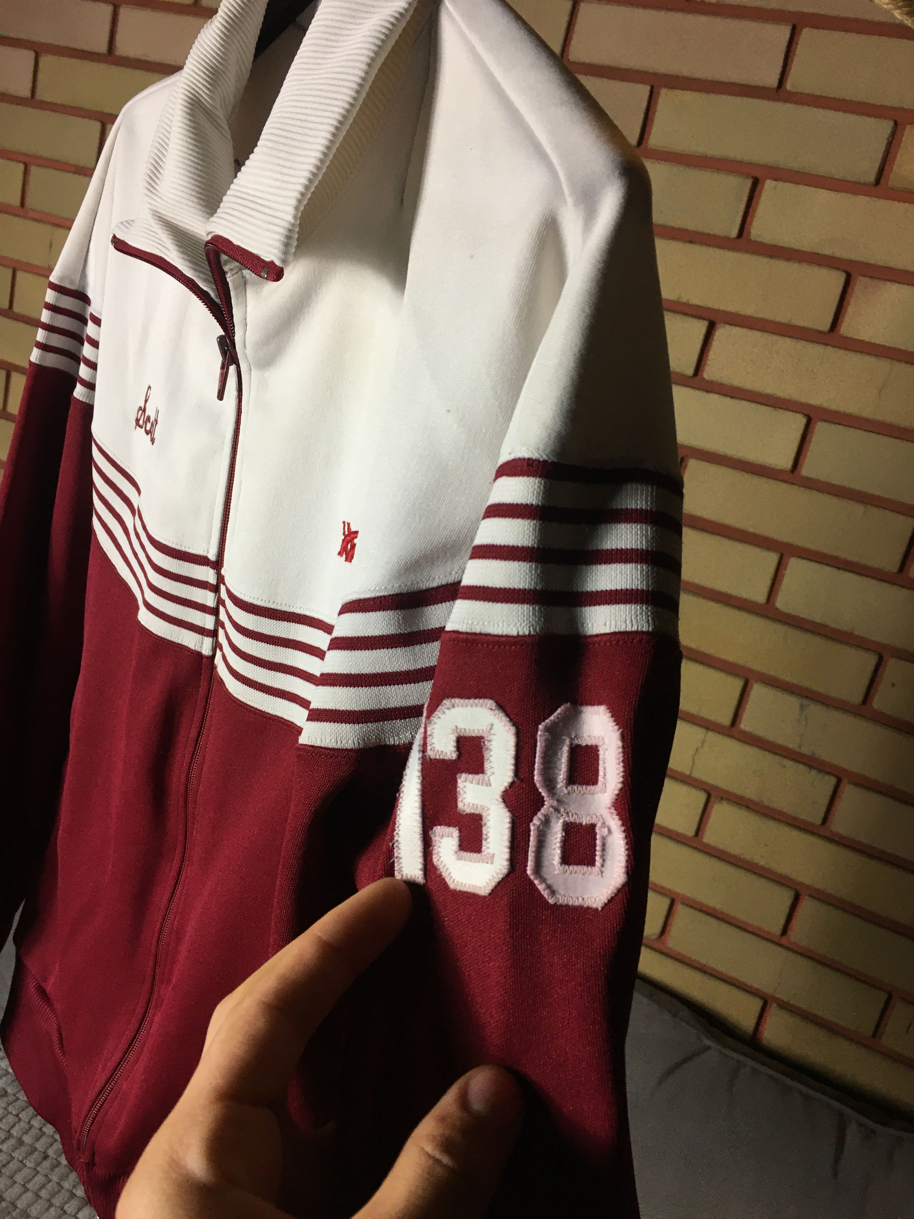 Asics × Onitsuka Tiger Vintage Asics Tiger 70s wrestling team sweatshirt Size US M / EU 48-50 / 2 - 3 Thumbnail