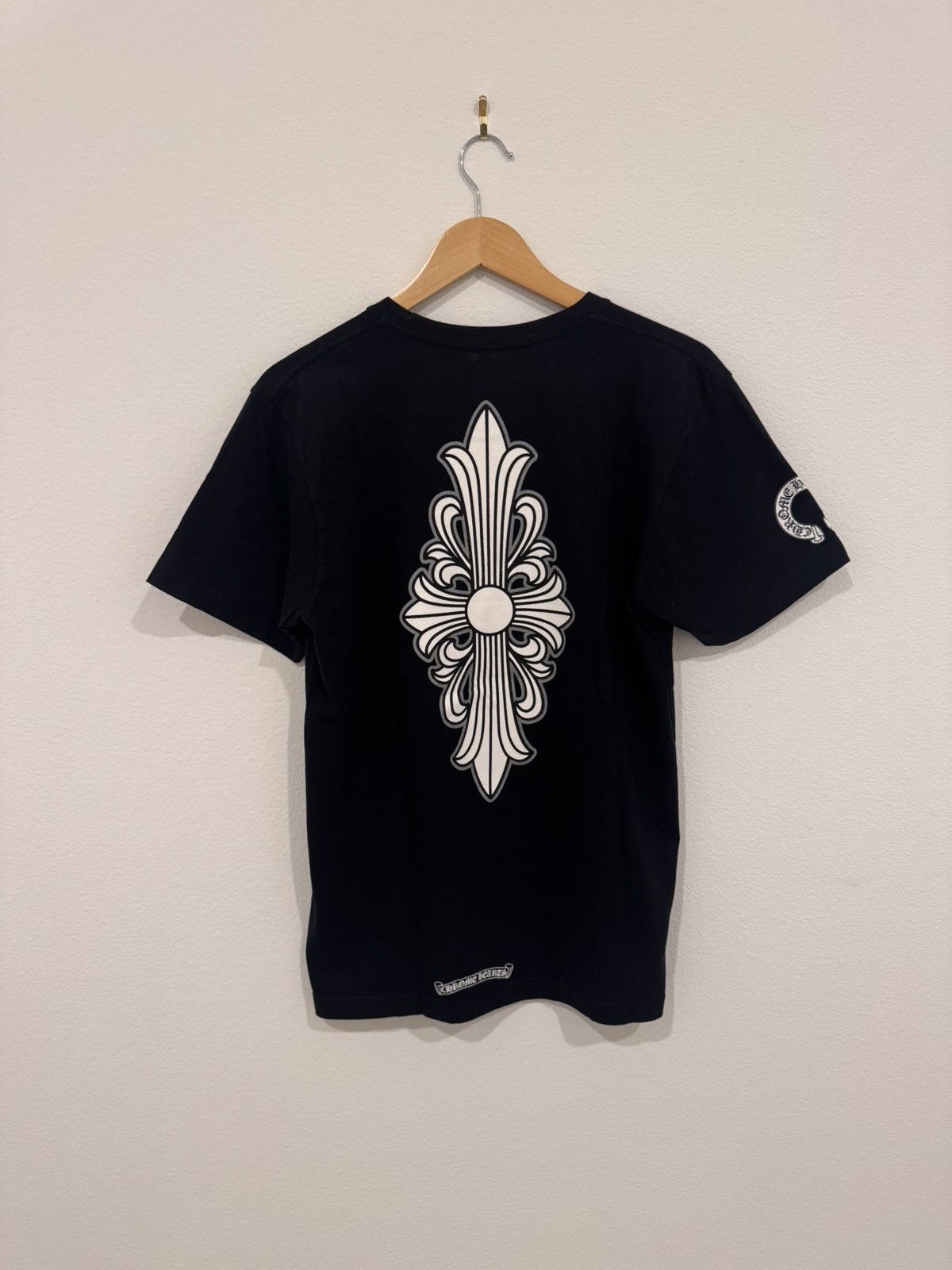 Chrome Hearts Chrome hearts Floral Cross logo tee Size US M / EU 48-50 / 2 - 1 Thumbnail