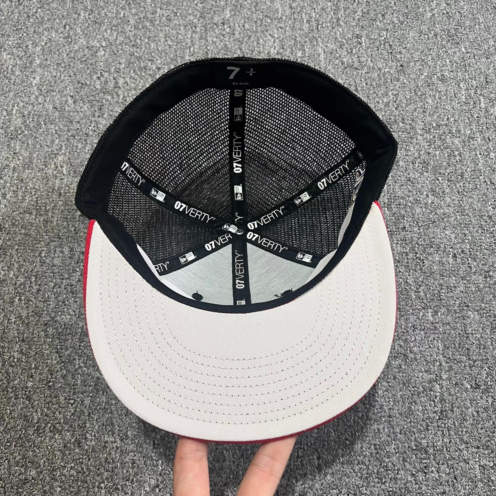 Vertabrae VERTABRAE Fully Closed Trucker Mesh Baseball Cap Sun Hat Q7 Size ONE SIZE - 3 Thumbnail