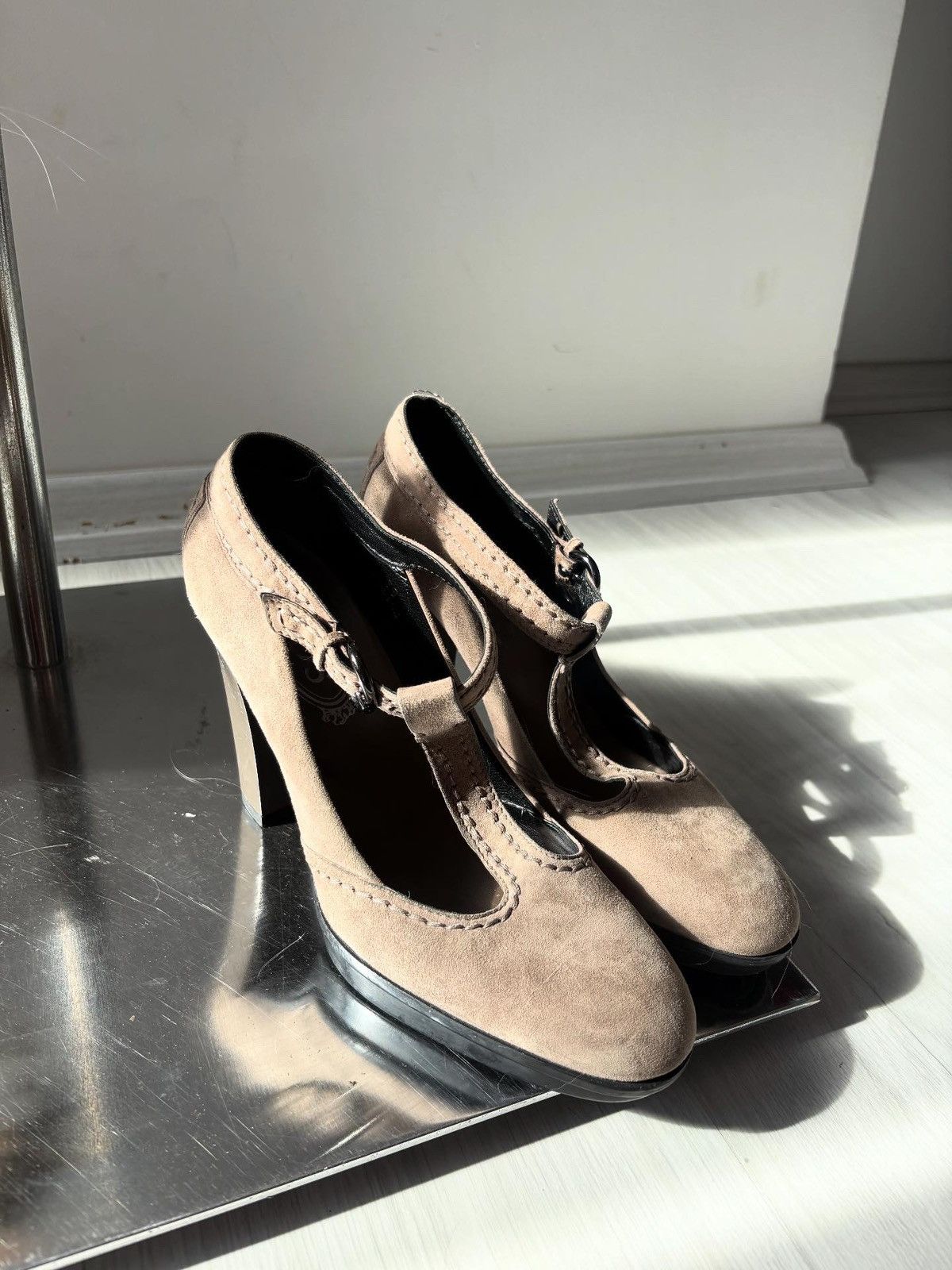 Tod's Tod’s heels Size US 7.5 / IT 37.5 - 5 Thumbnail