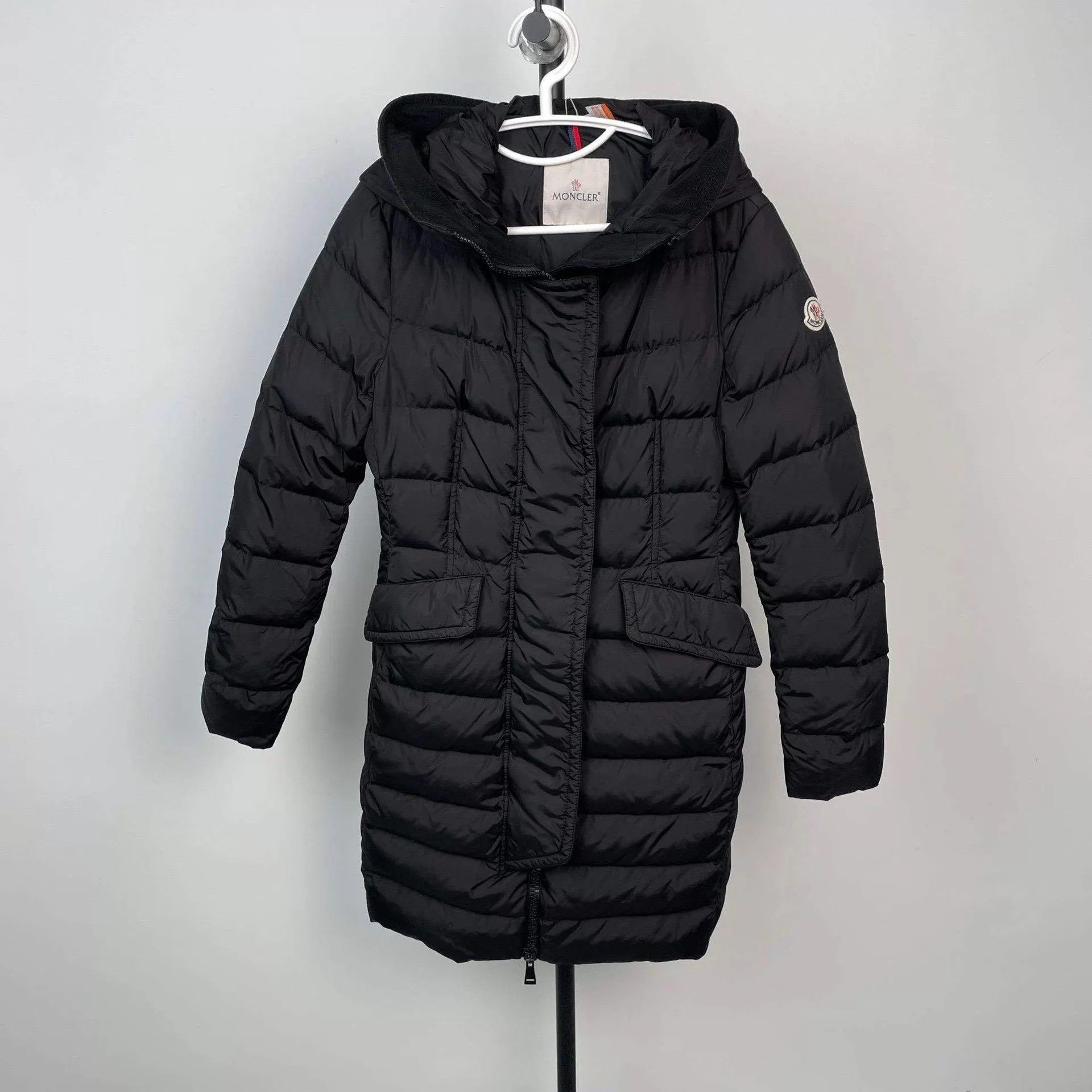Moncler Moncler Hooded Down Jacket Size 1 Size S / US 4 / IT 40 - 1 Thumbnail