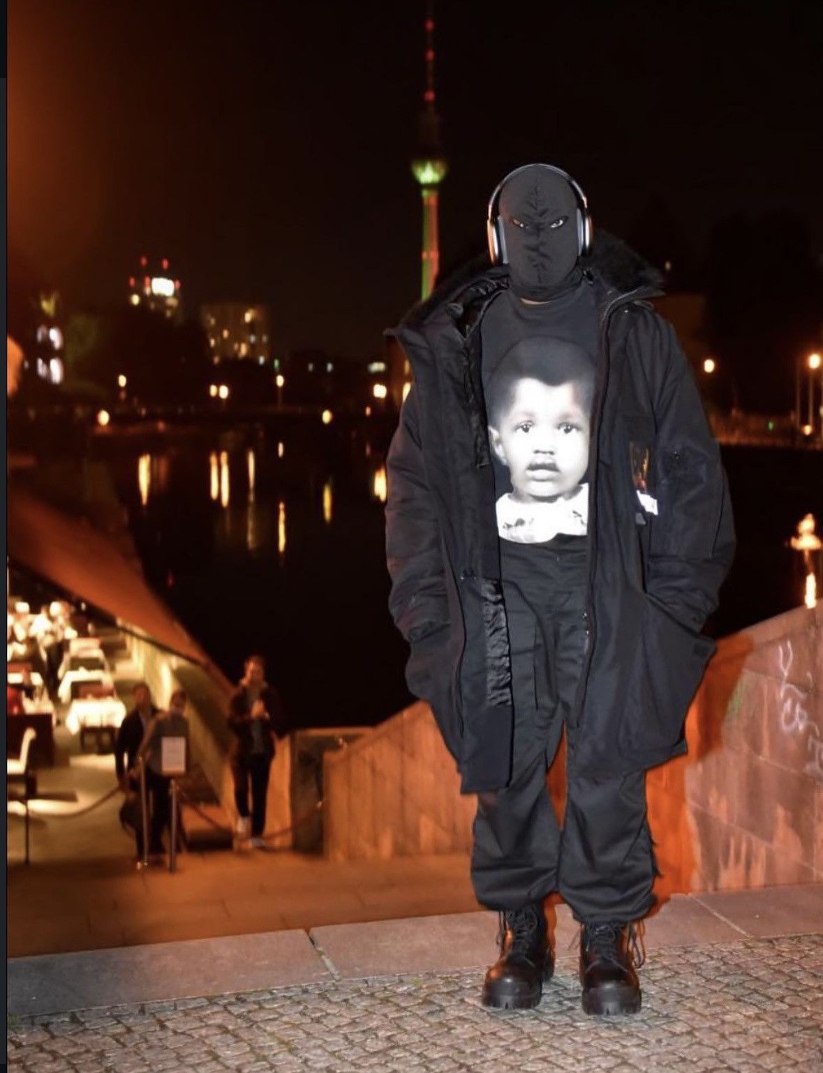 Vetements FW/16 Runway Global Warming Parka Size US XS / EU 42 / 0 - 13 Thumbnail