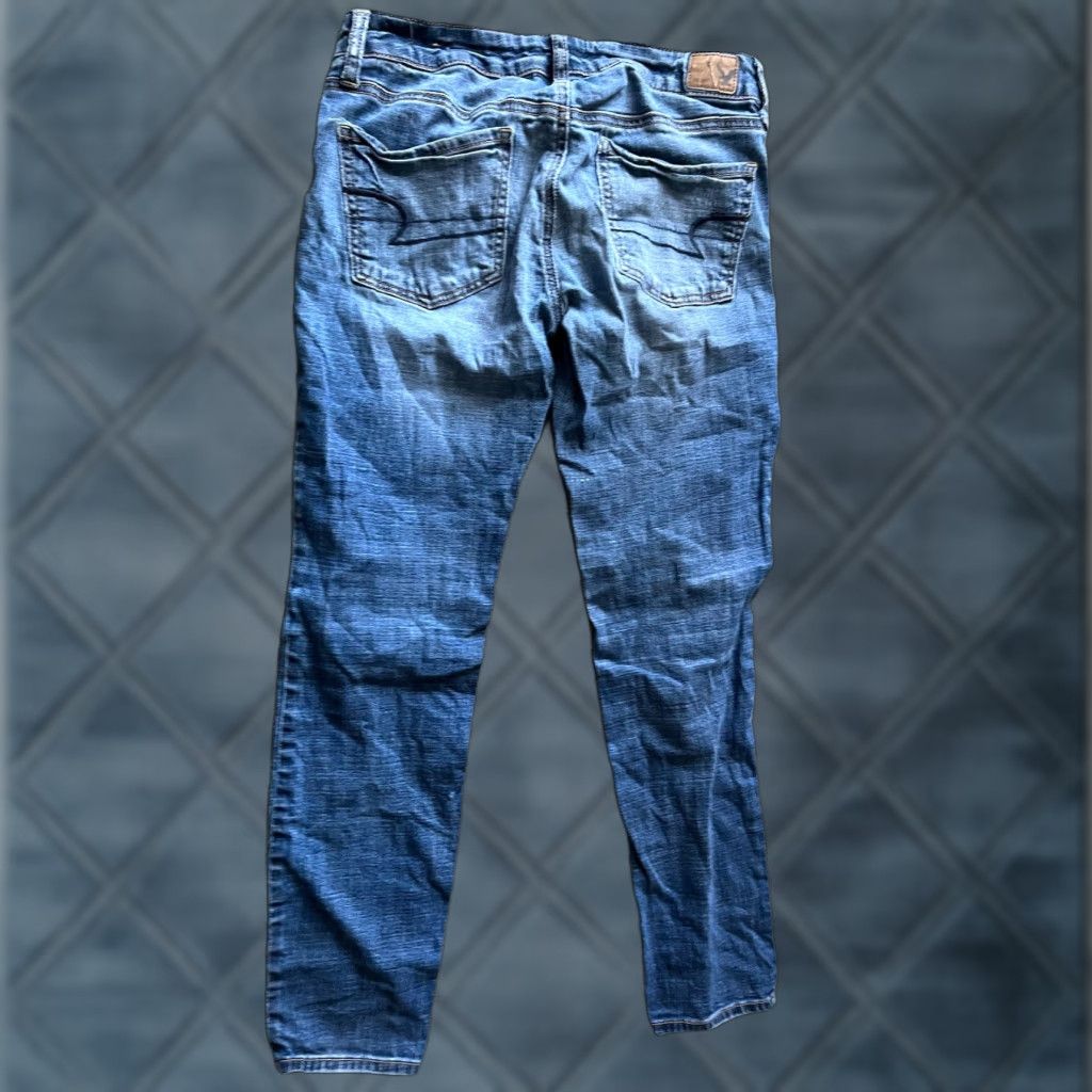 American Eagle Outfitters AMERICAN EAGLE Super Stretch Jegging Pants Women Size 6 Blue Distressed Denim Size 28" / US 6 / IT 42 - 1 Thumbnail